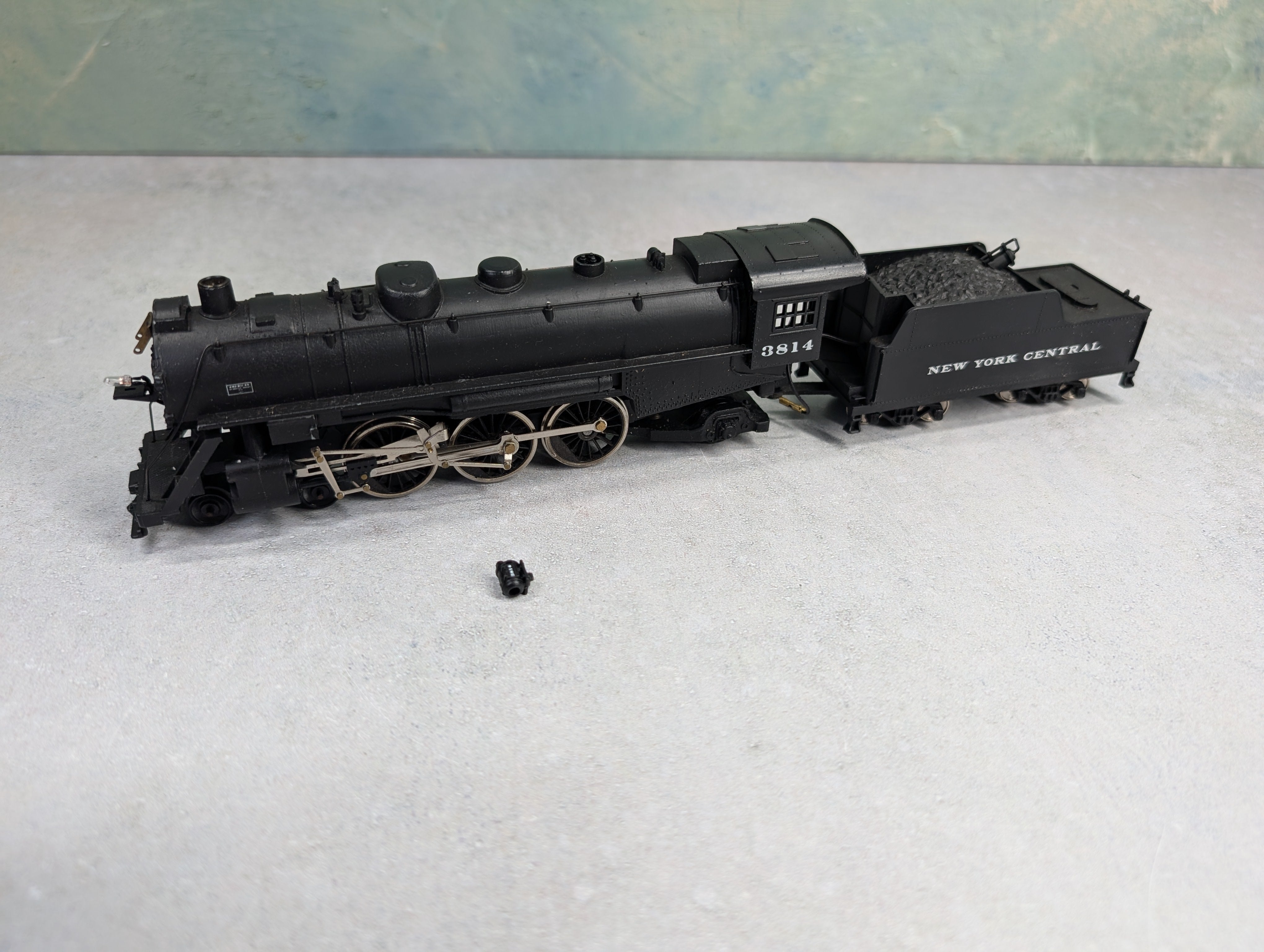 USED Mantua 370-022 HO Scale Heavy Pacific Steam Locomotive New York Central 3814 Runs Good DC