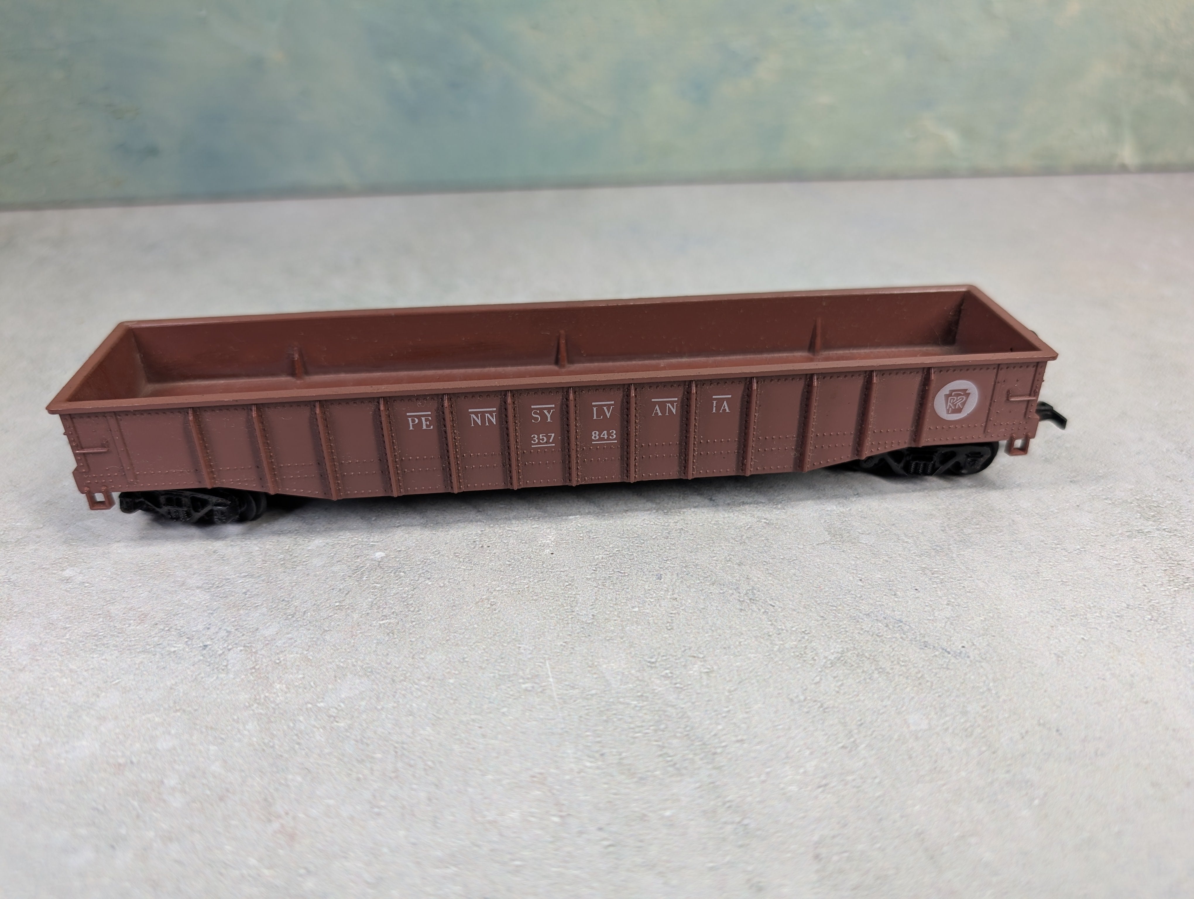 USED LIMA HO Scale 50' Gondola Pennsylvania #357843