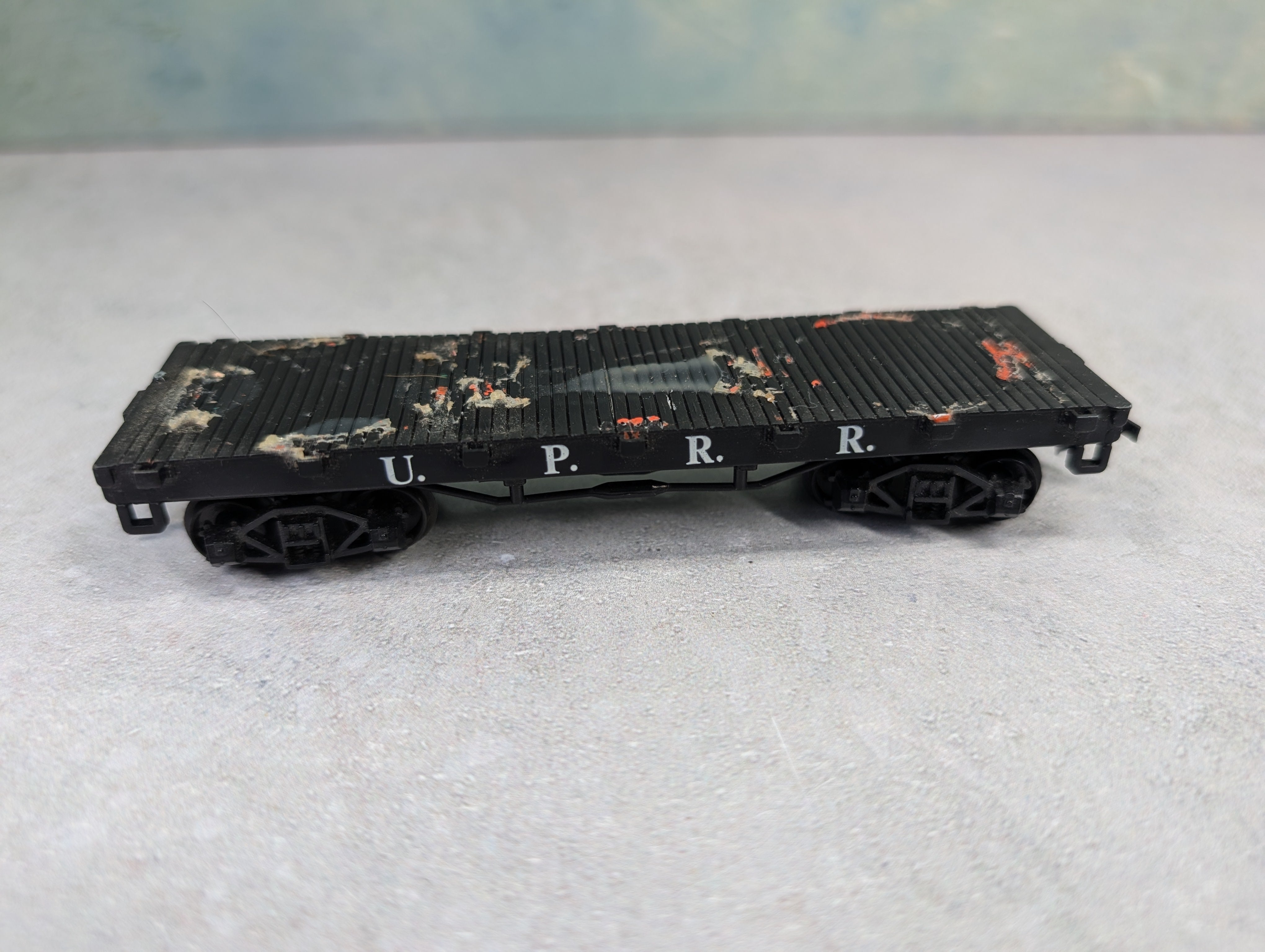 USED Bachmann HO Scale Old Time Flat Car Union Pacific UPRR Rough Wood Deck