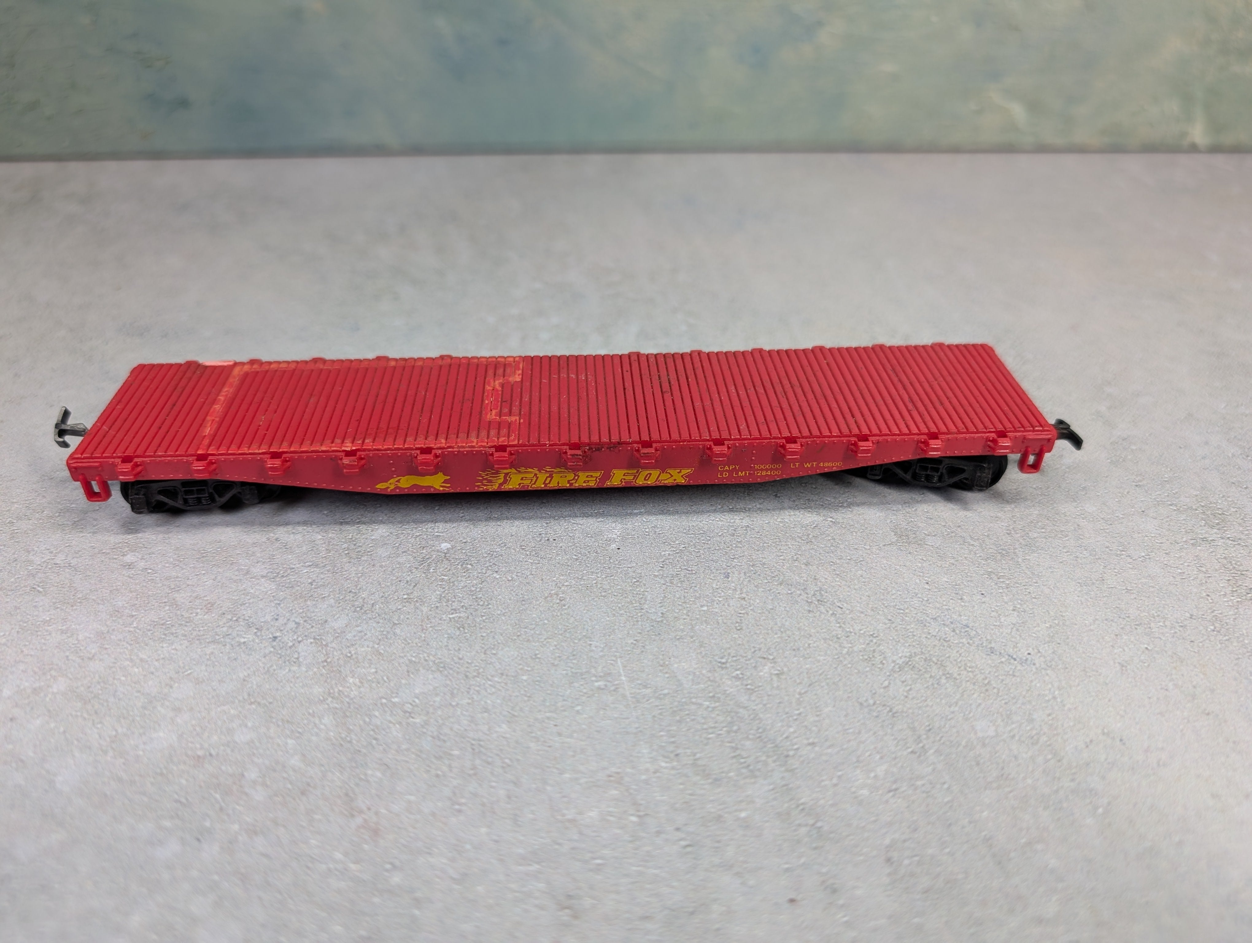 USED AHM HO Scale 50' Flat Car Fire Fox
