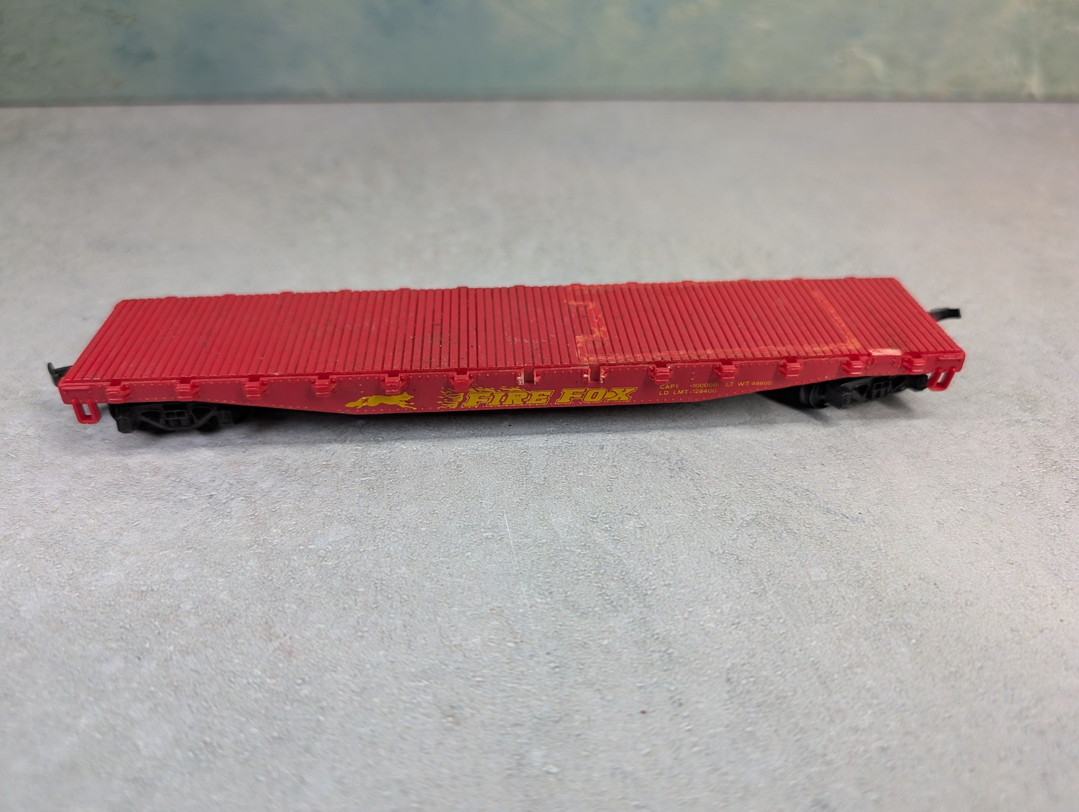 USED AHM HO Scale 50' Flat Car Fire Fox