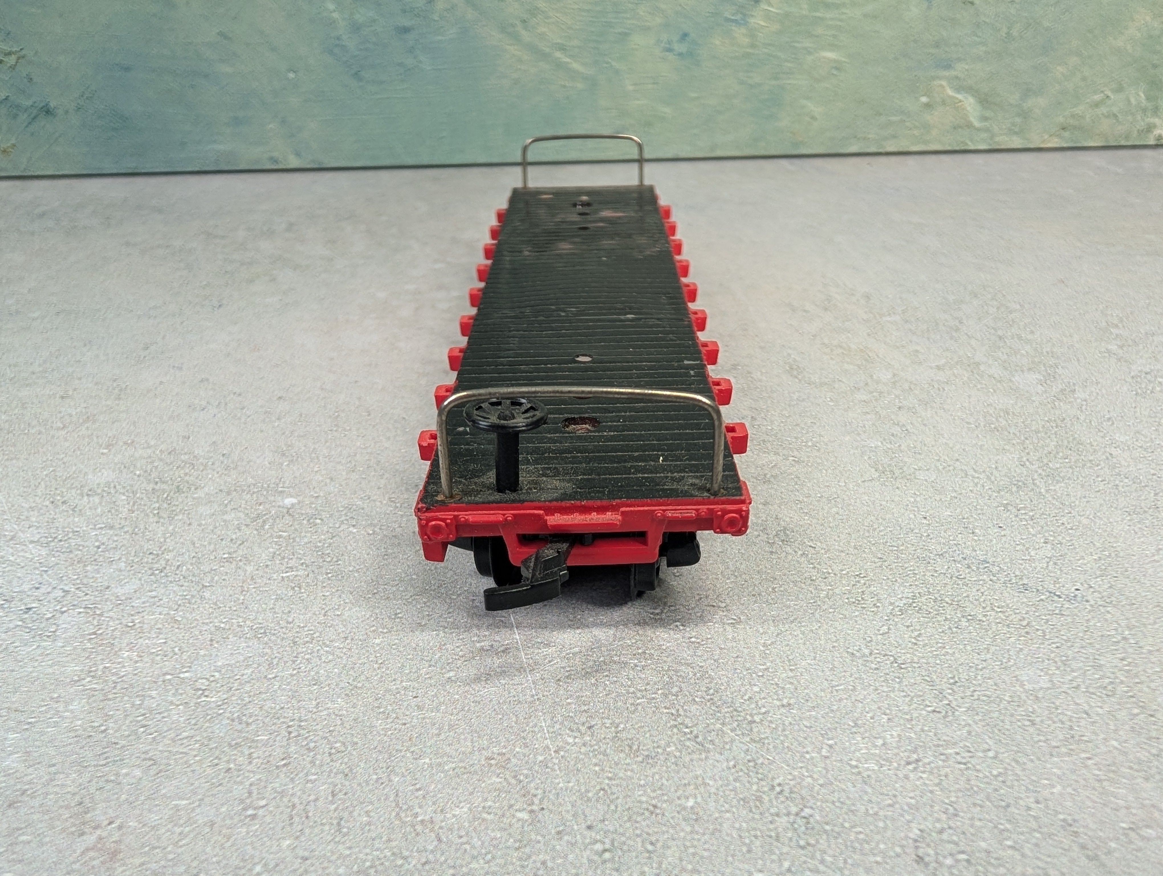 USED Model Power HO Scale 40' Flat Car LOC #1045