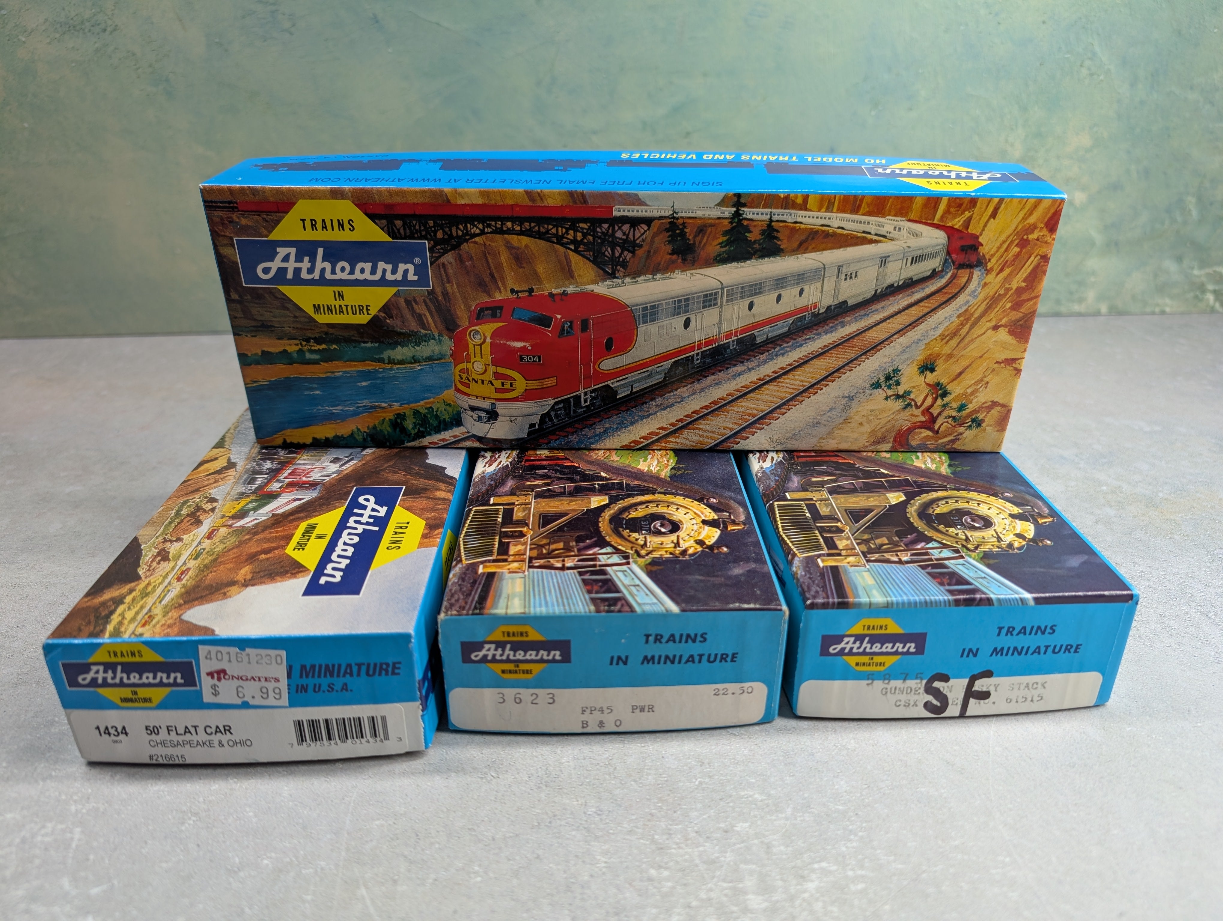 USED Athearn HO Scale Long Empty Boxes For Storage (4 pcs)
