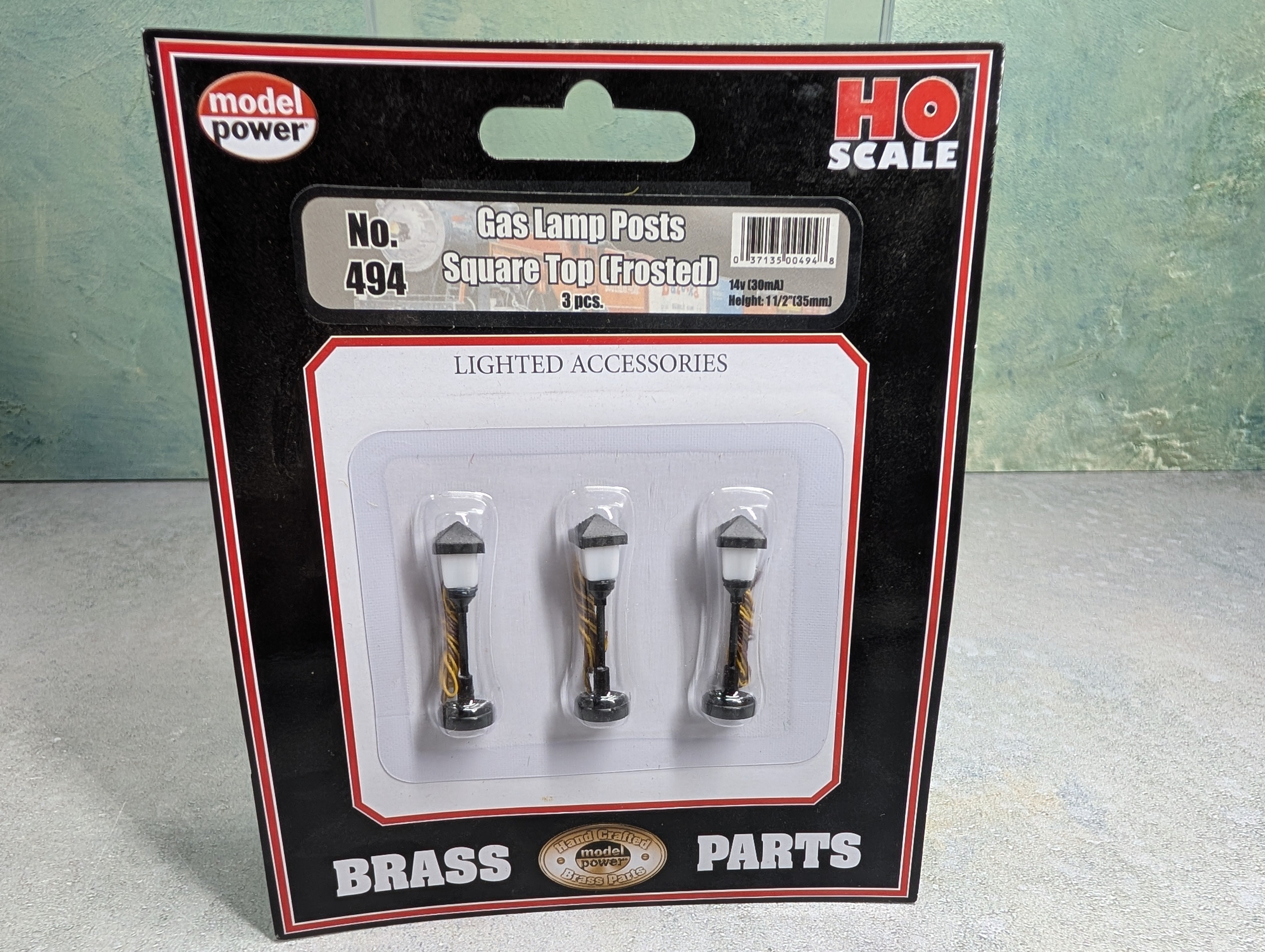 Model Power 494 HO Scale Gas Lamp Posts, Square Top, Frosted Brass Parts (3 pcs)