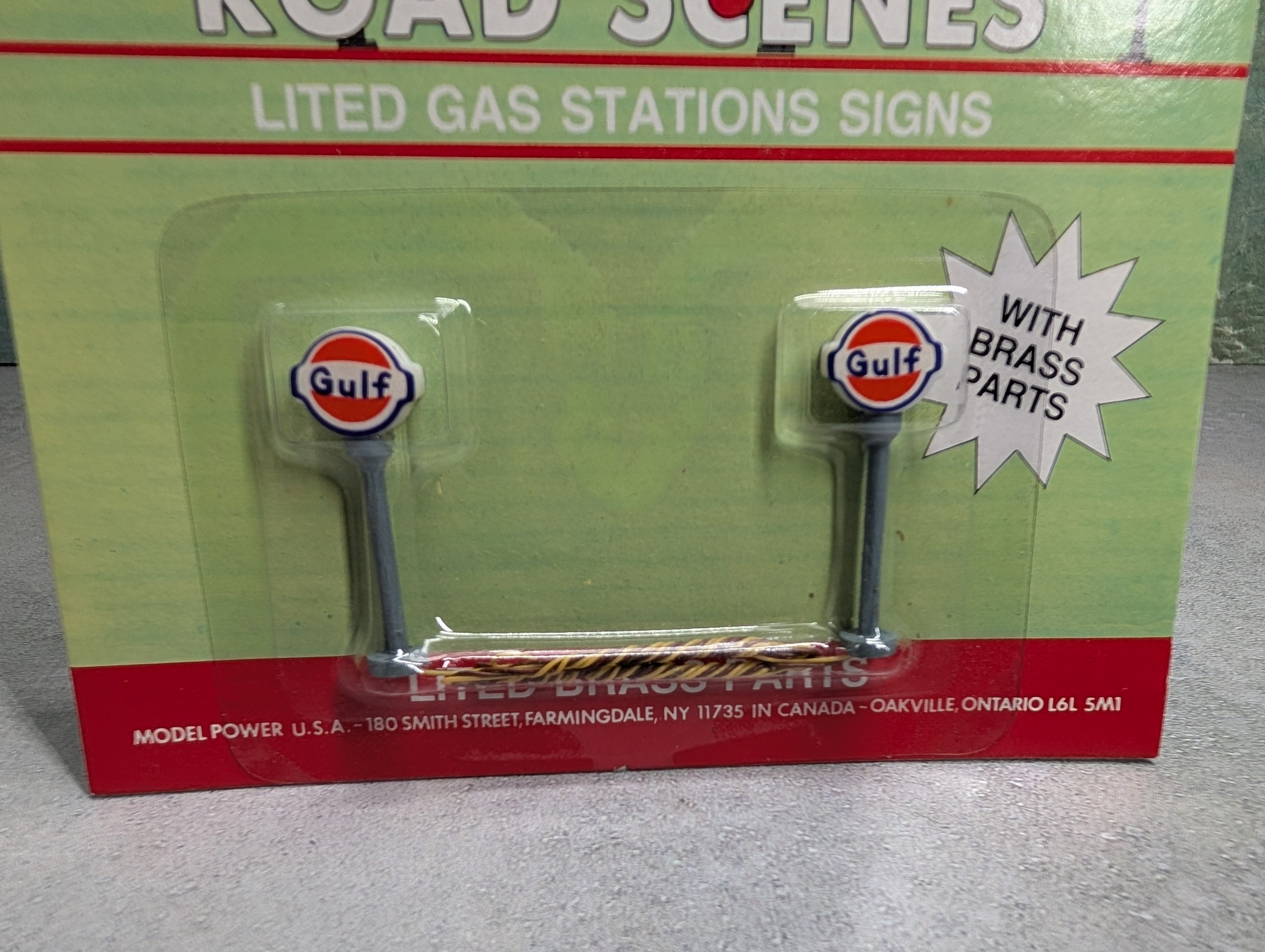 Model Power 8578 N Scale Lighted Gas Station Signs, Gulf