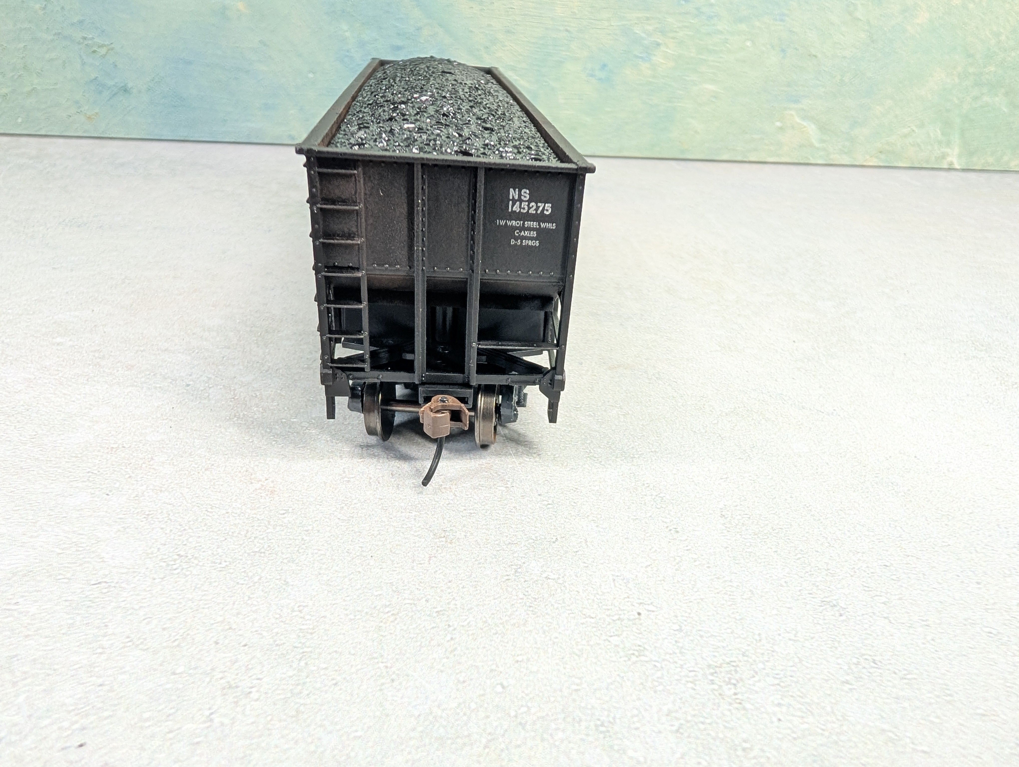 USED Bachmann 18740 HO Scale Bethlehem Steel 100 Ton Hopper Norfolk Southern NS #145275 Weathered