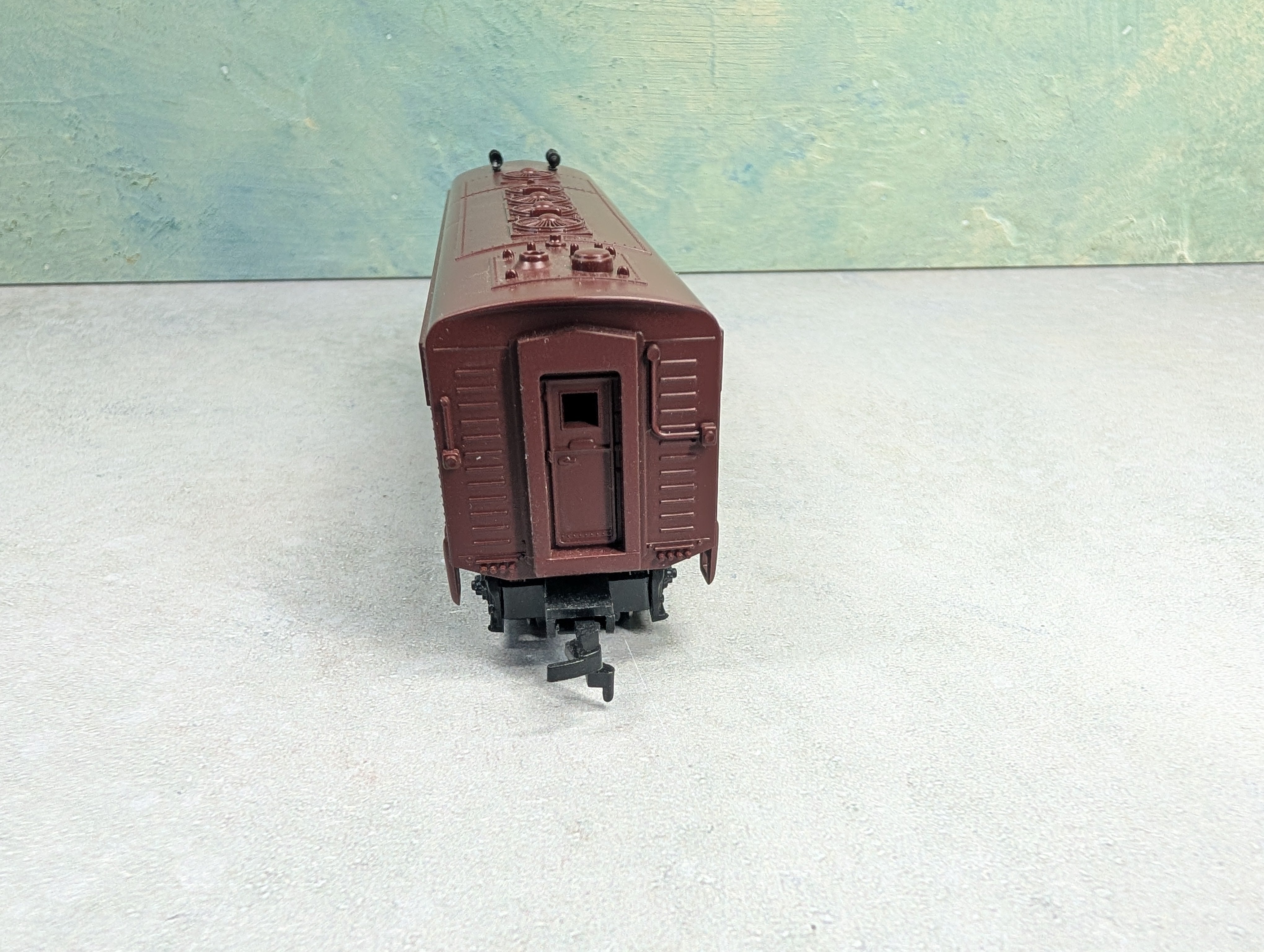USED Mantua HO Scale F-7A Diesel Locomotive Pennsylvania PRR #5861 Runs Great DC