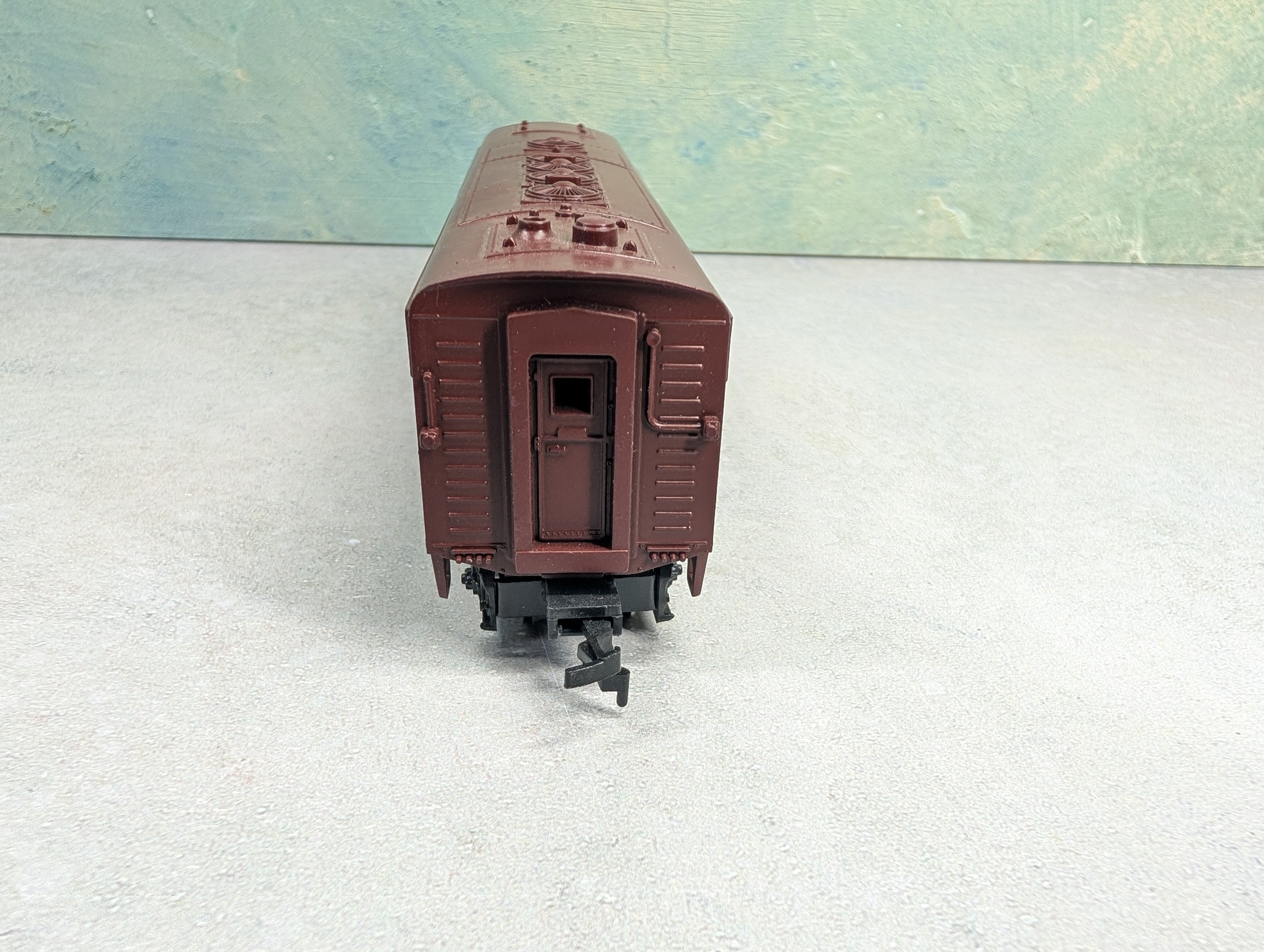 USED Mantua HO Scale F-7B Diesel Locomotive Pennsylvania PRR #5875 Unpowered
