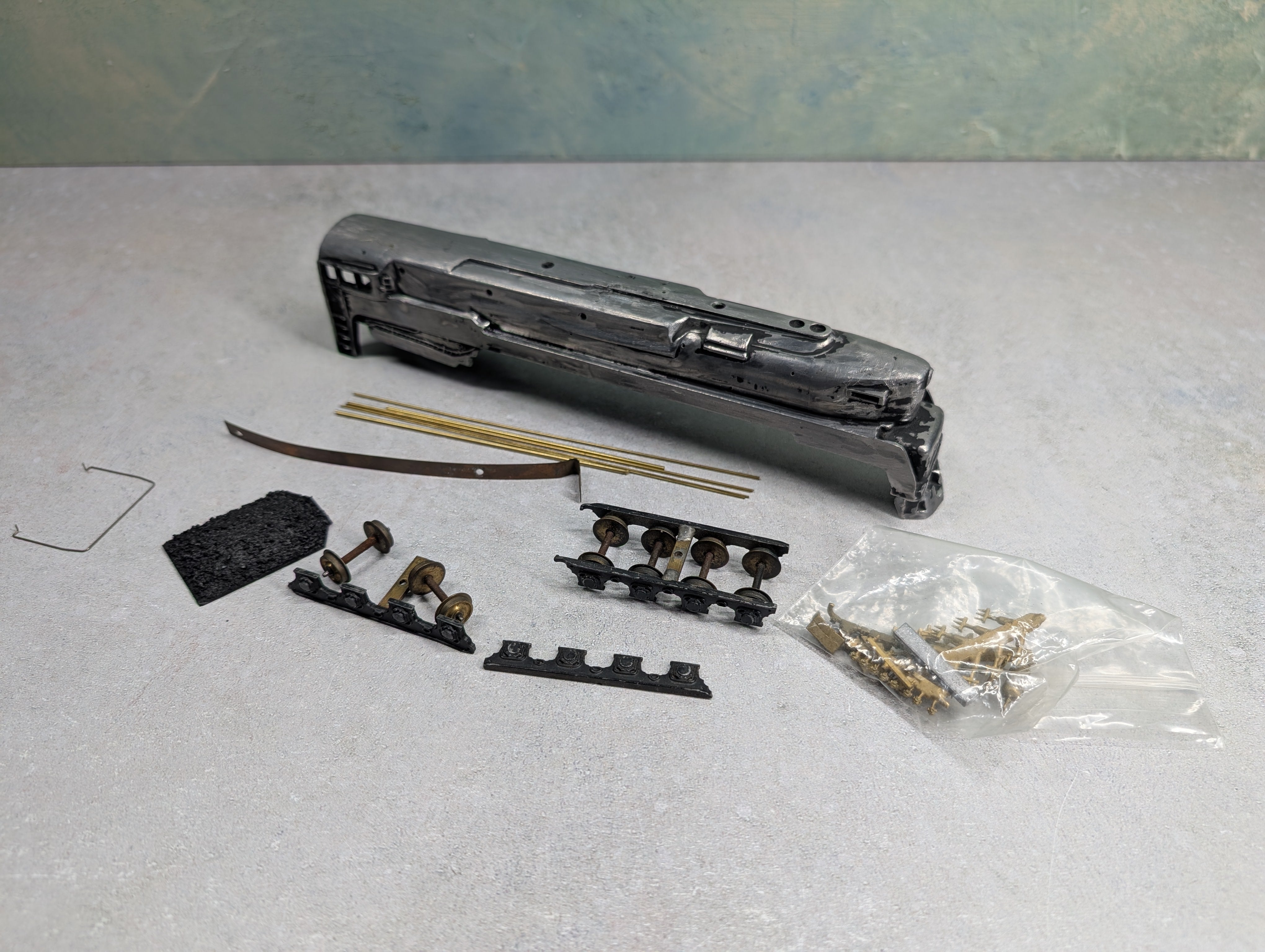 USED Bowser HO Scale T1 Duplex Locomotive Shell & Parts, Metal