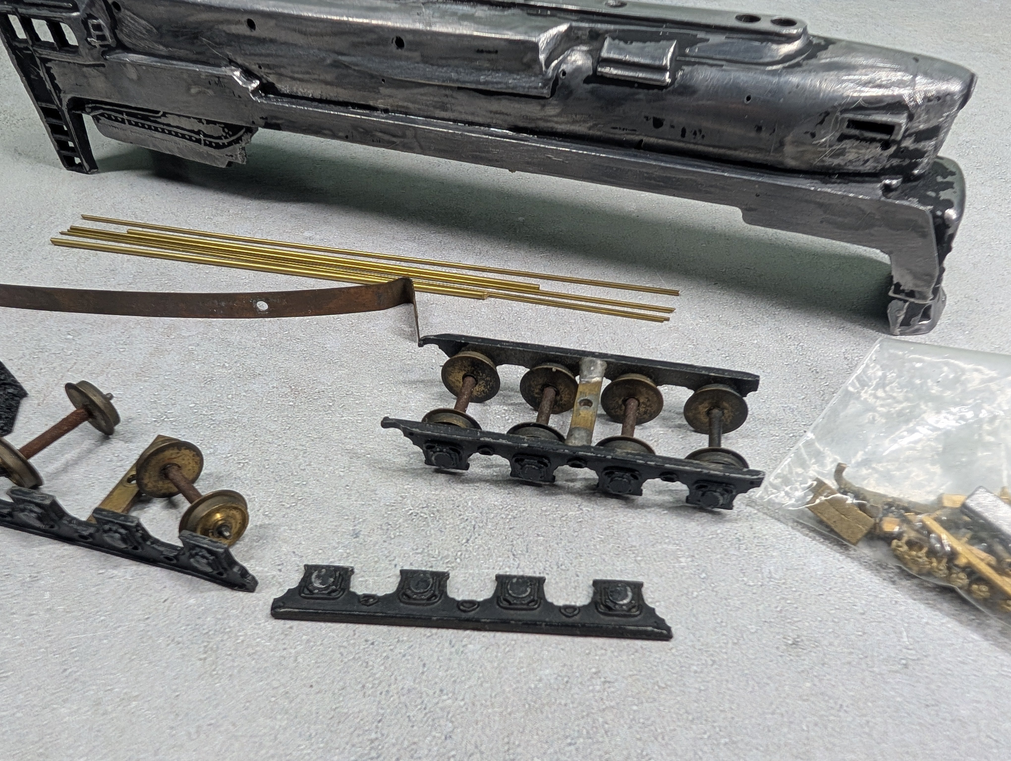 USED Bowser HO Scale T1 Duplex Locomotive Shell & Parts, Metal