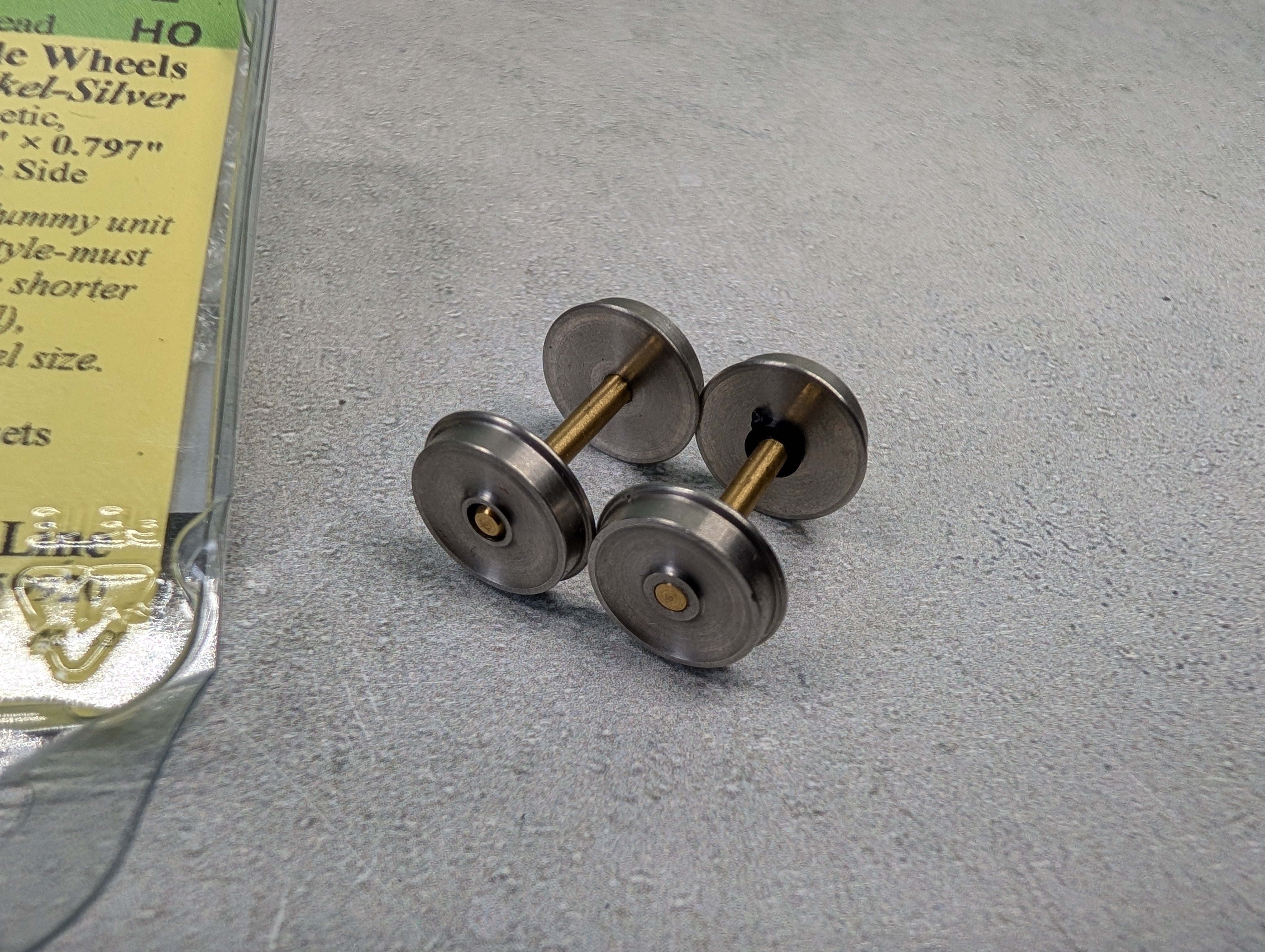 USED NWSL 37130-4 HO Scale 42" Nickel Silver Non-Magnetic Wheels for Athearn Diesel Dummy Unit (2 pcs)