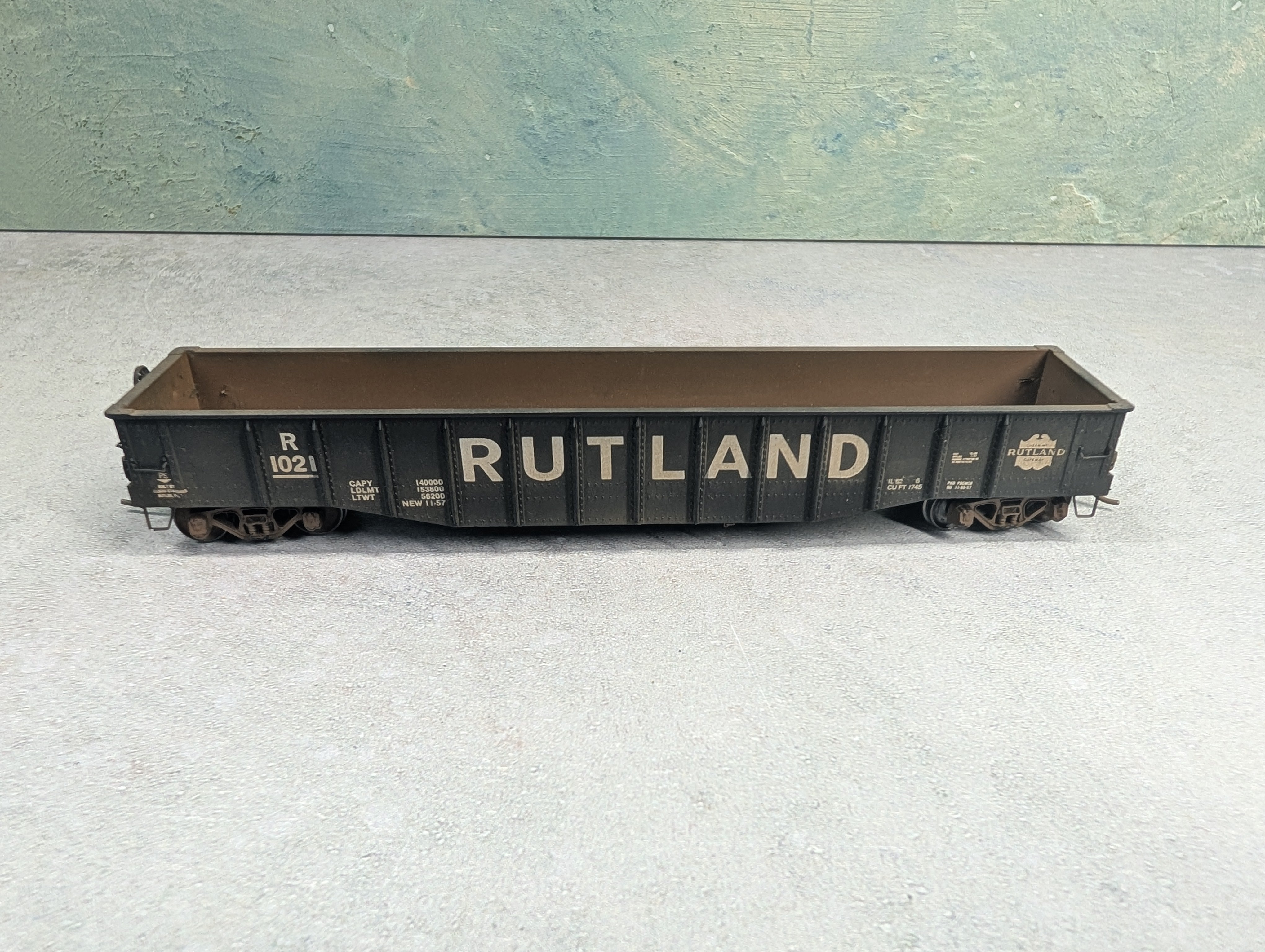 USED HO Scale 49' Gondola Rutland #1021 Weathered