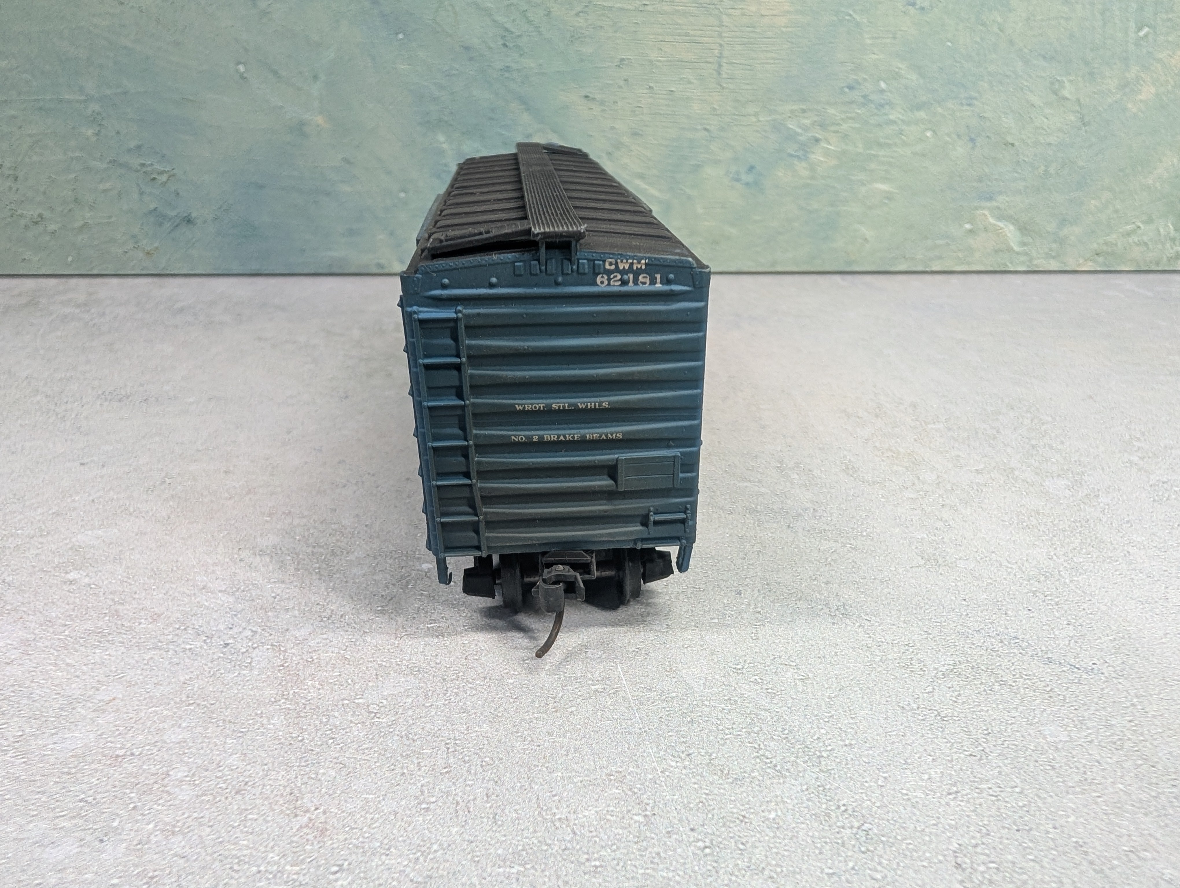 USED HO Scale 40' Box Car Chicago and West Michigan C&WM #62181 Weathered