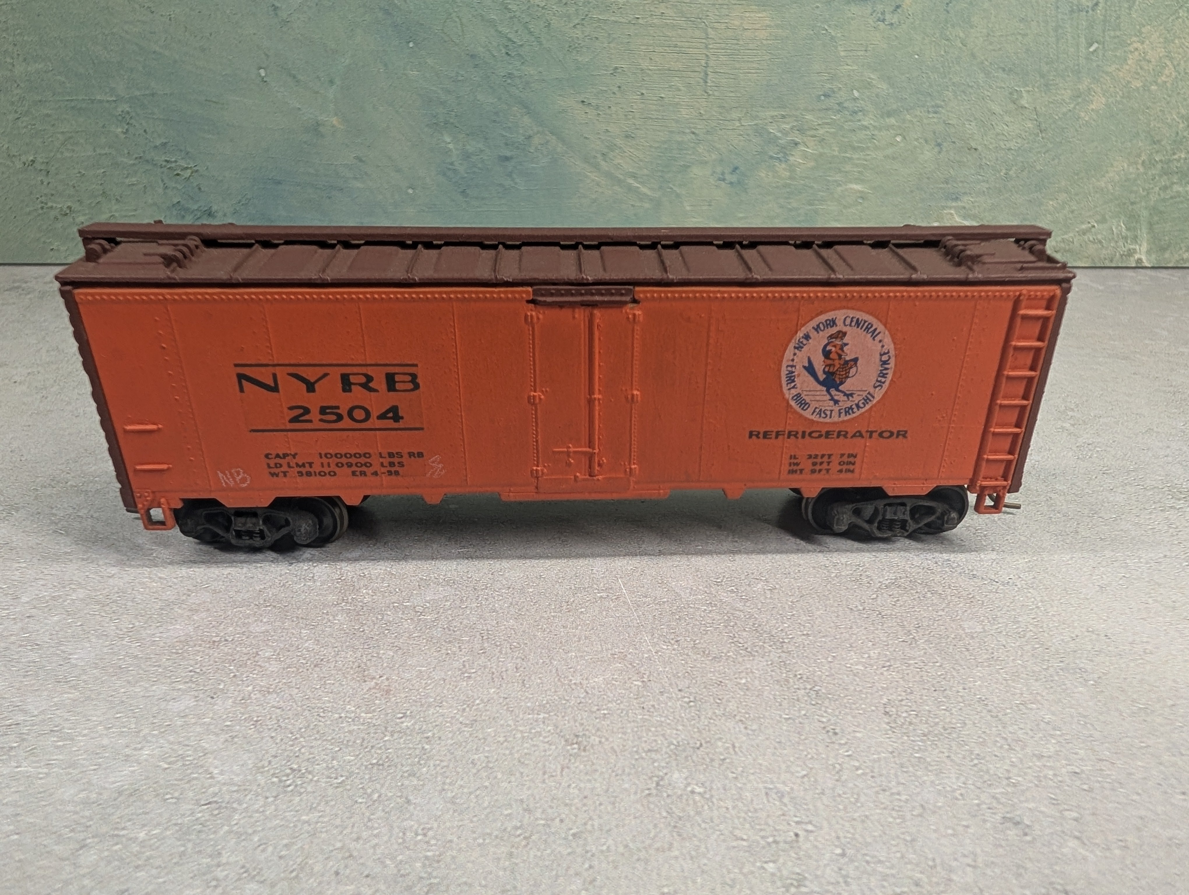 USED HO Scale 40' Refrigerator Box Car New York Central NYRB #2504 Weathered/Decalled