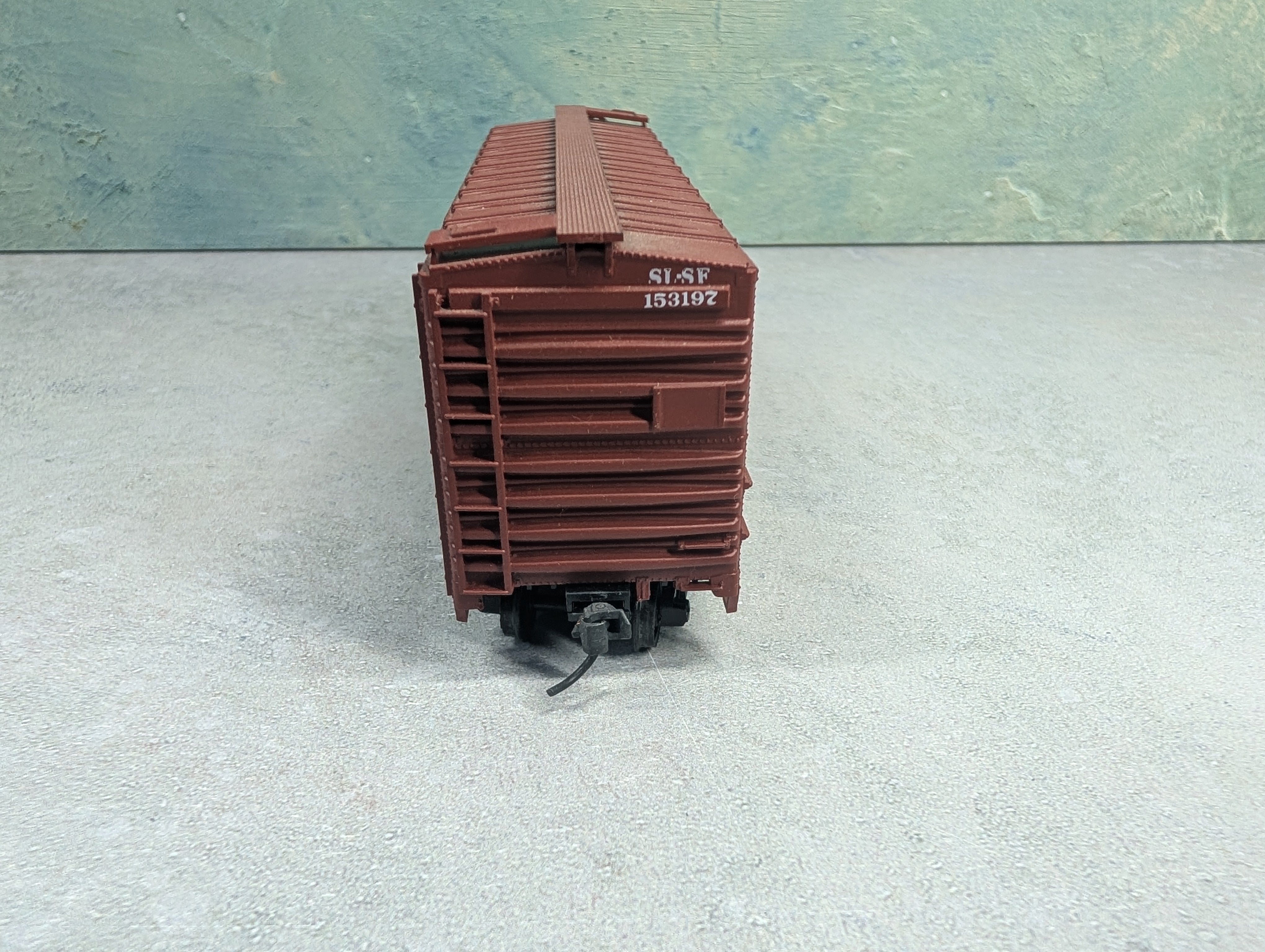 USED Accurail HO Scale 40' DD Box Car Frisco SLSF #153197