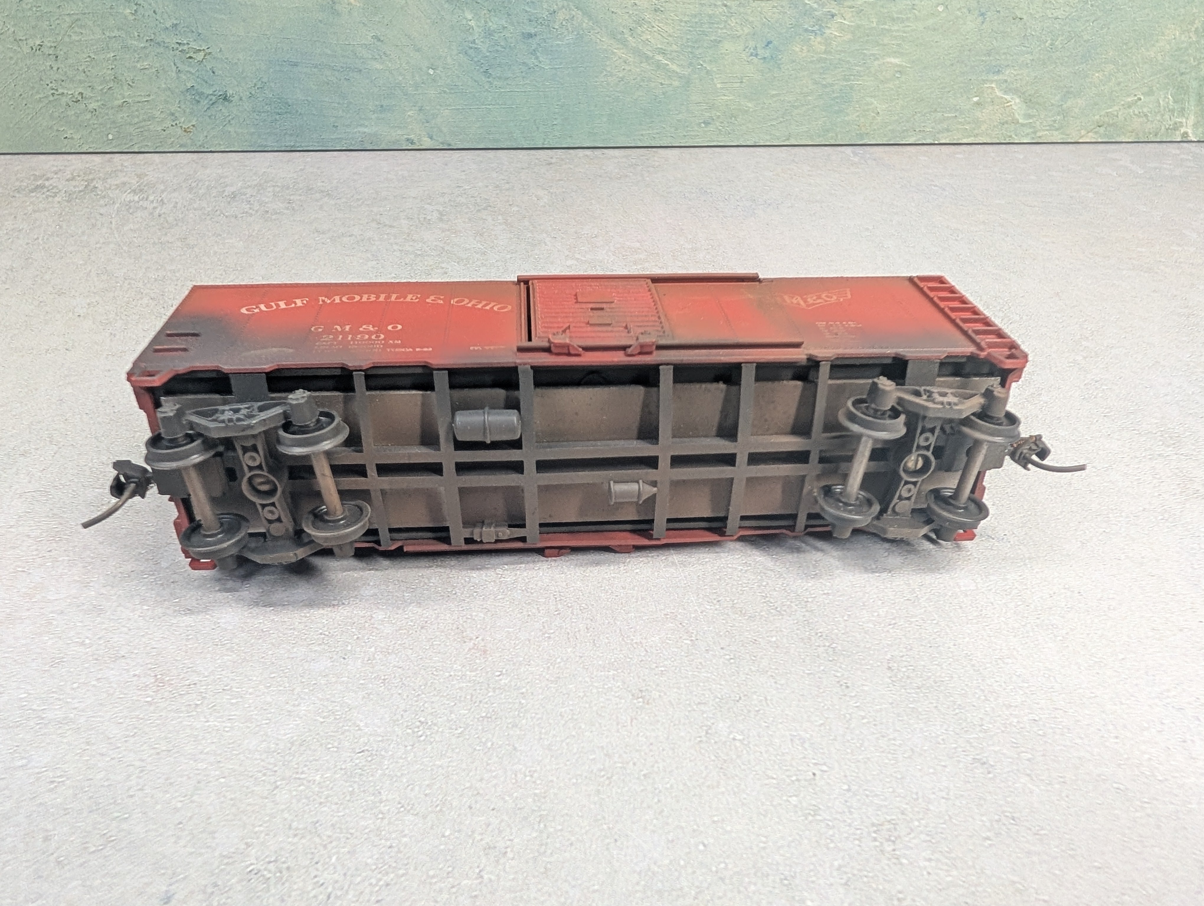 USED Athearn HO Scale 40' Box Car Gulf, Mobile & Ohio GM&O #21190 Weathered
