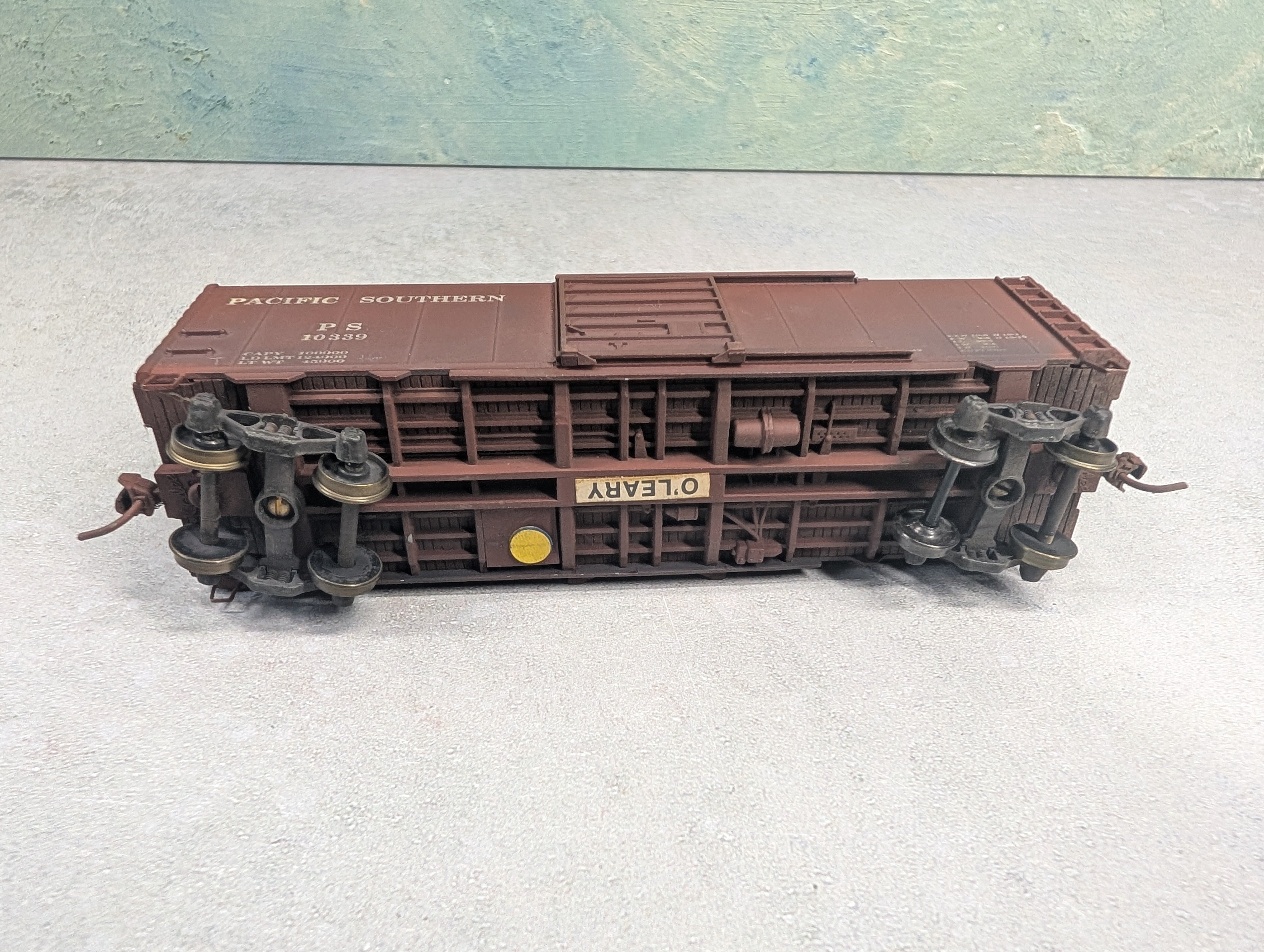 USED HO Scale 40' Box Car Pacific Southern PS #10339 Weathered