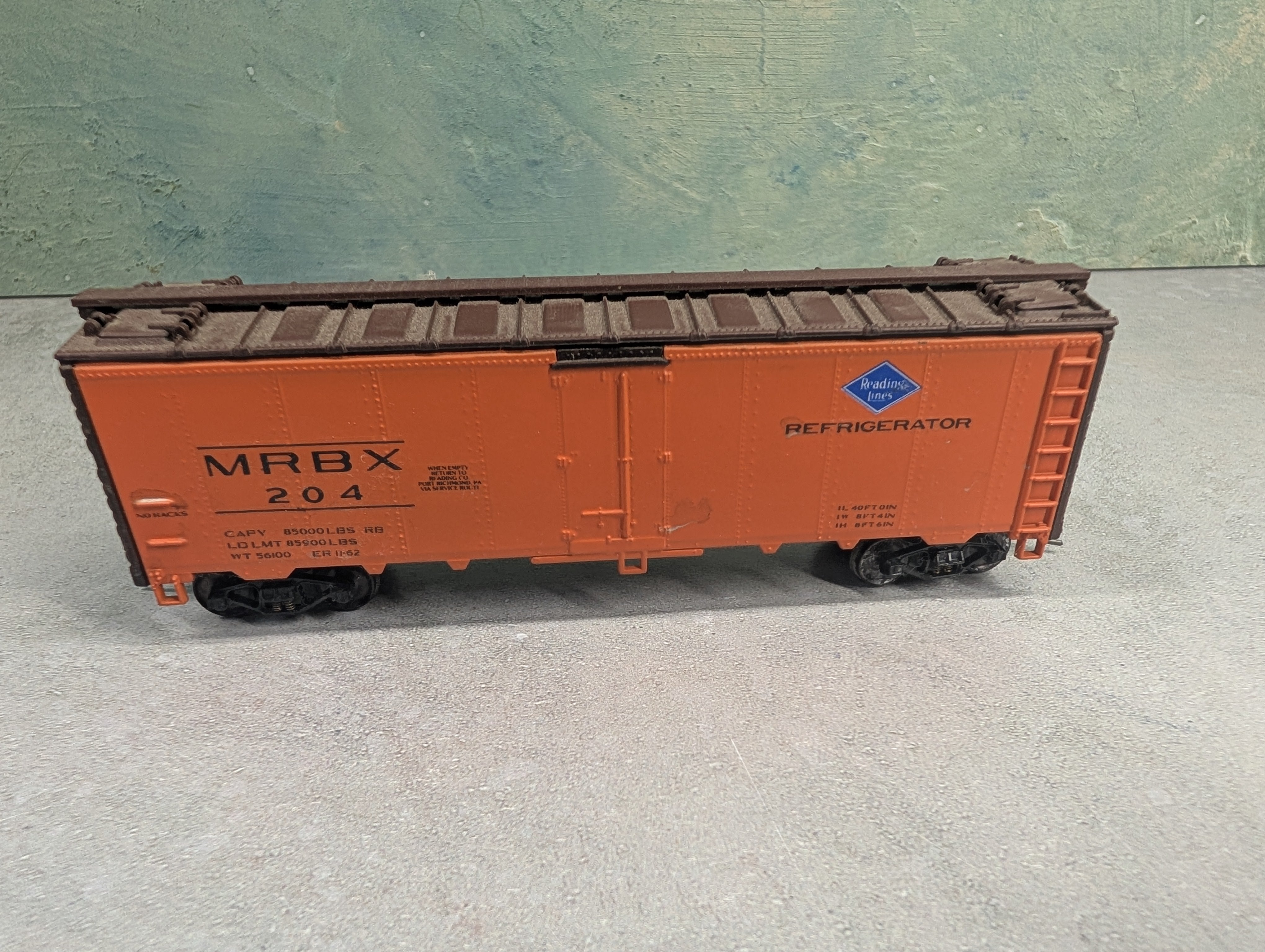 USED Athearn HO Scale 40' Box Car Reading Lines MRBX #204 Decalled