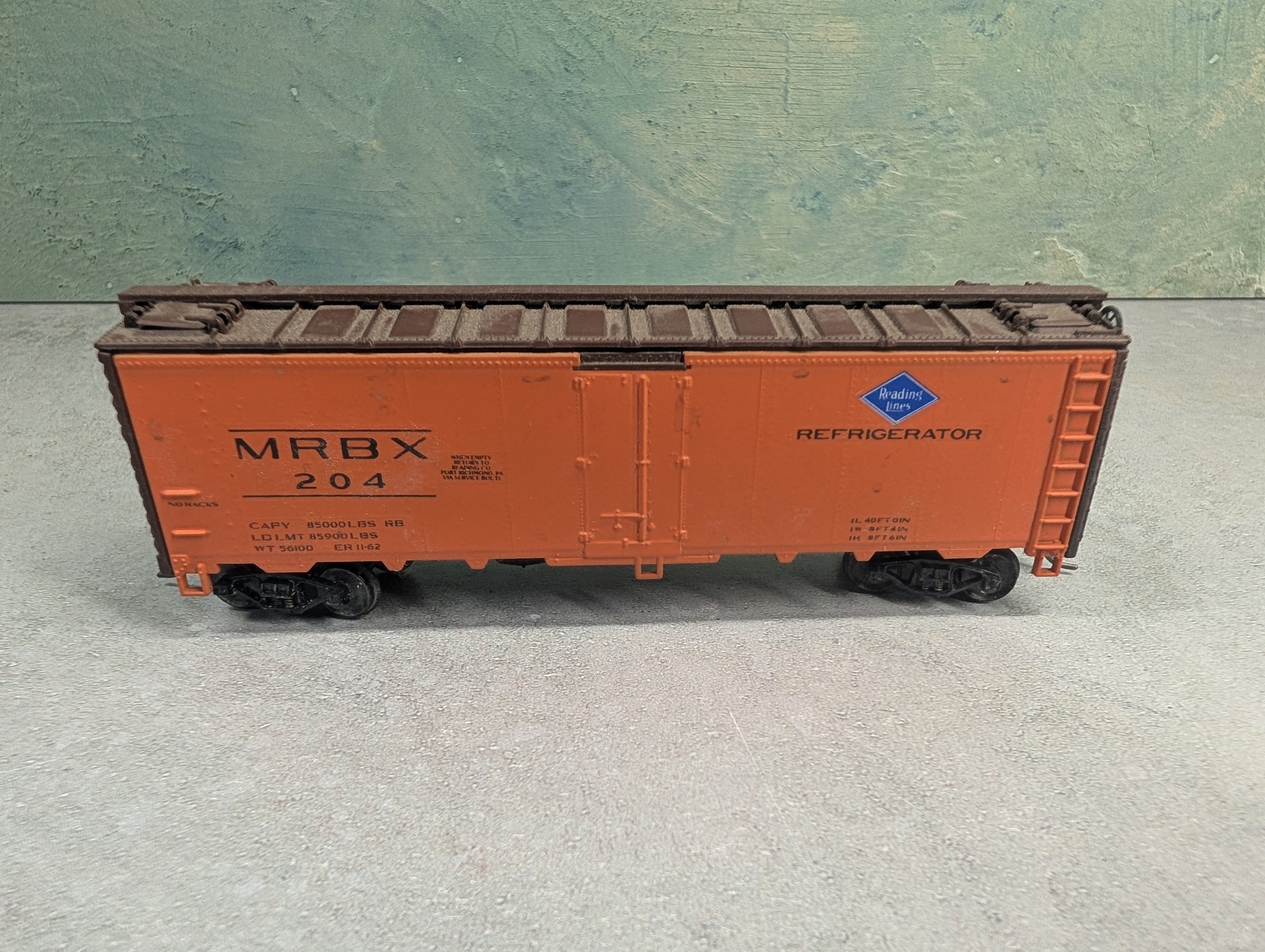 USED Athearn HO Scale 40' Box Car Reading Lines MRBX #204 Decalled