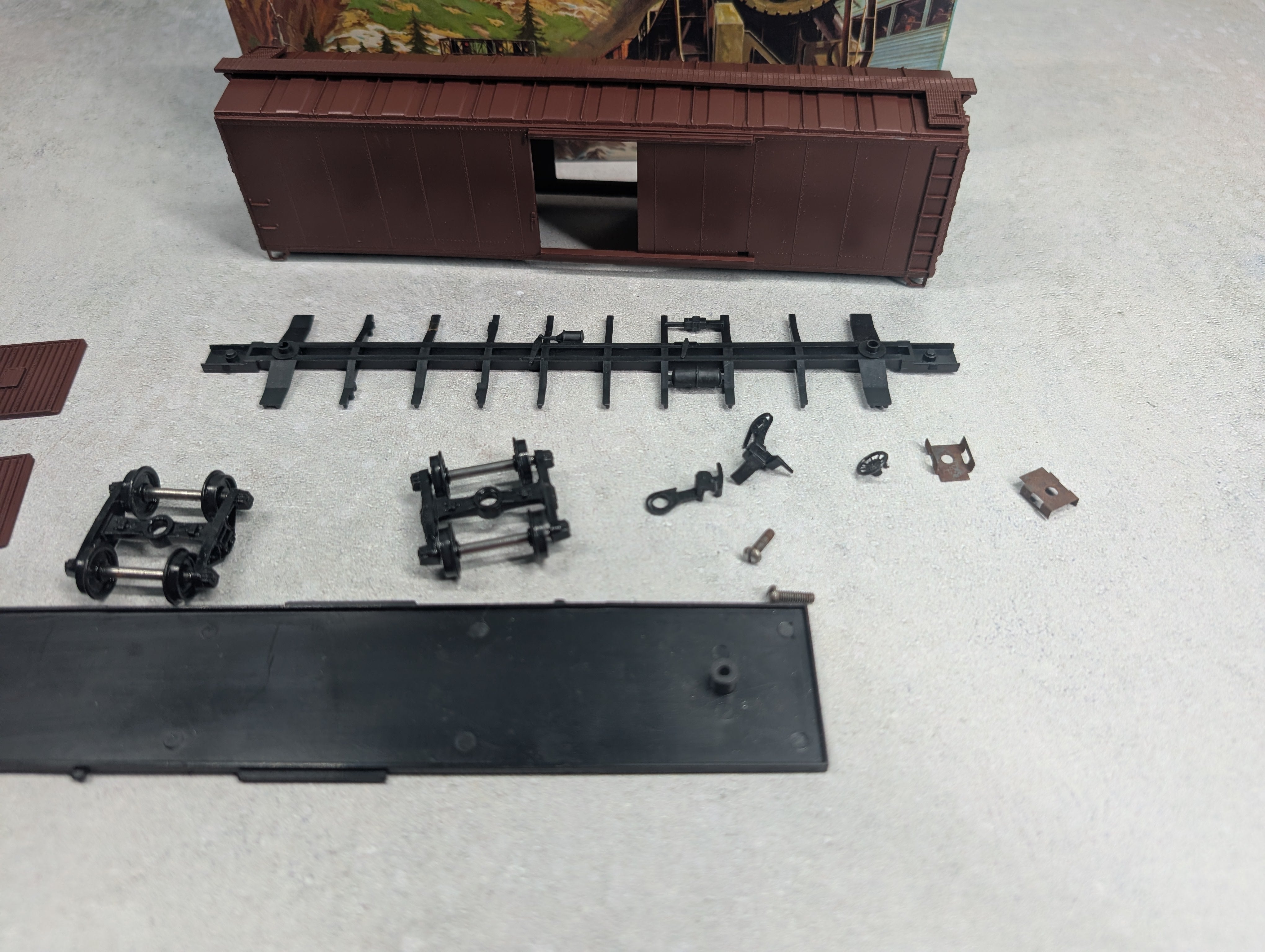 USED Athearn HO Scale 50' Box Car Undecorated KIT