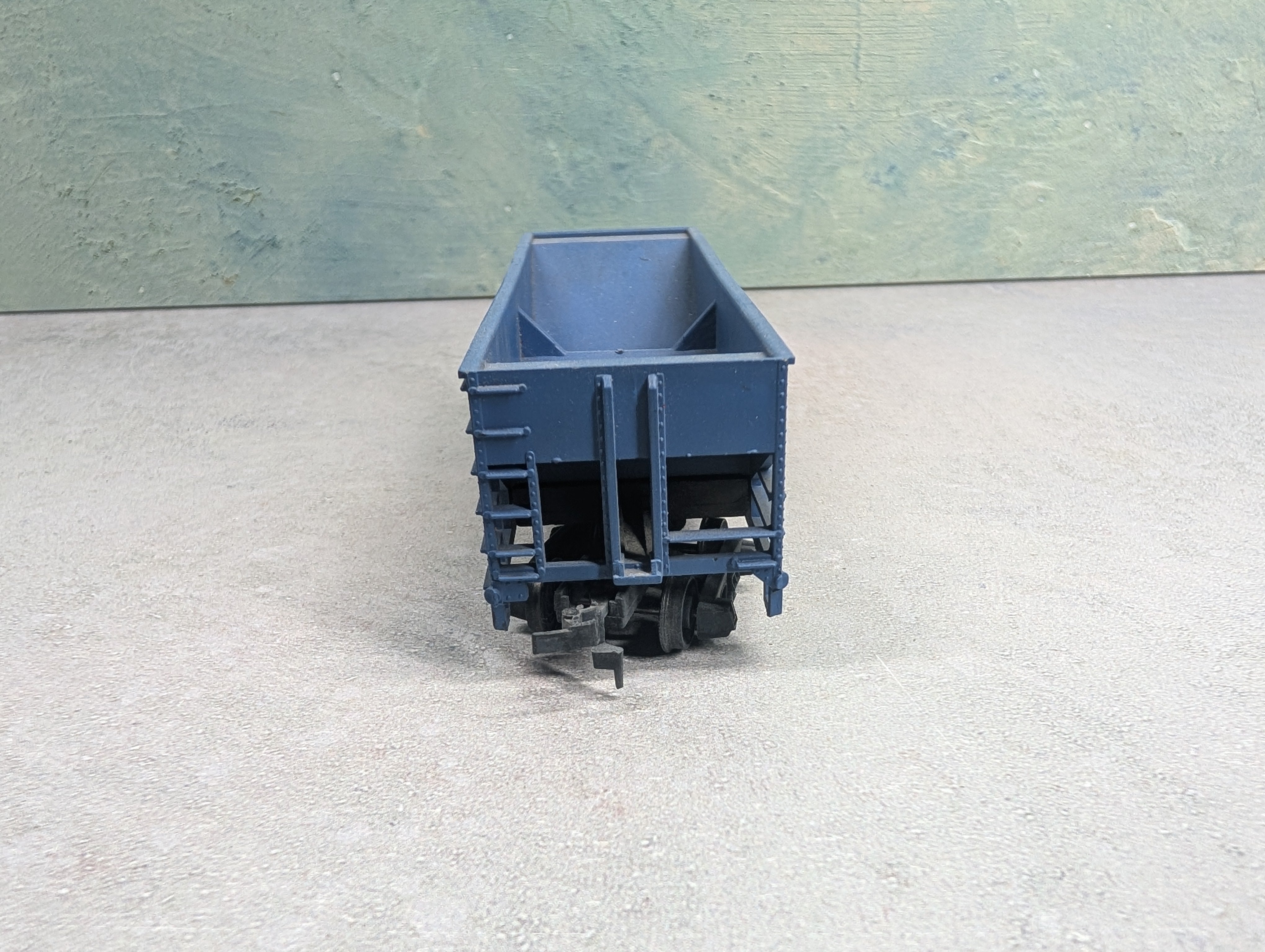 USED Tyco HO Scale Operating Hopper Boston and Maine BM #10056