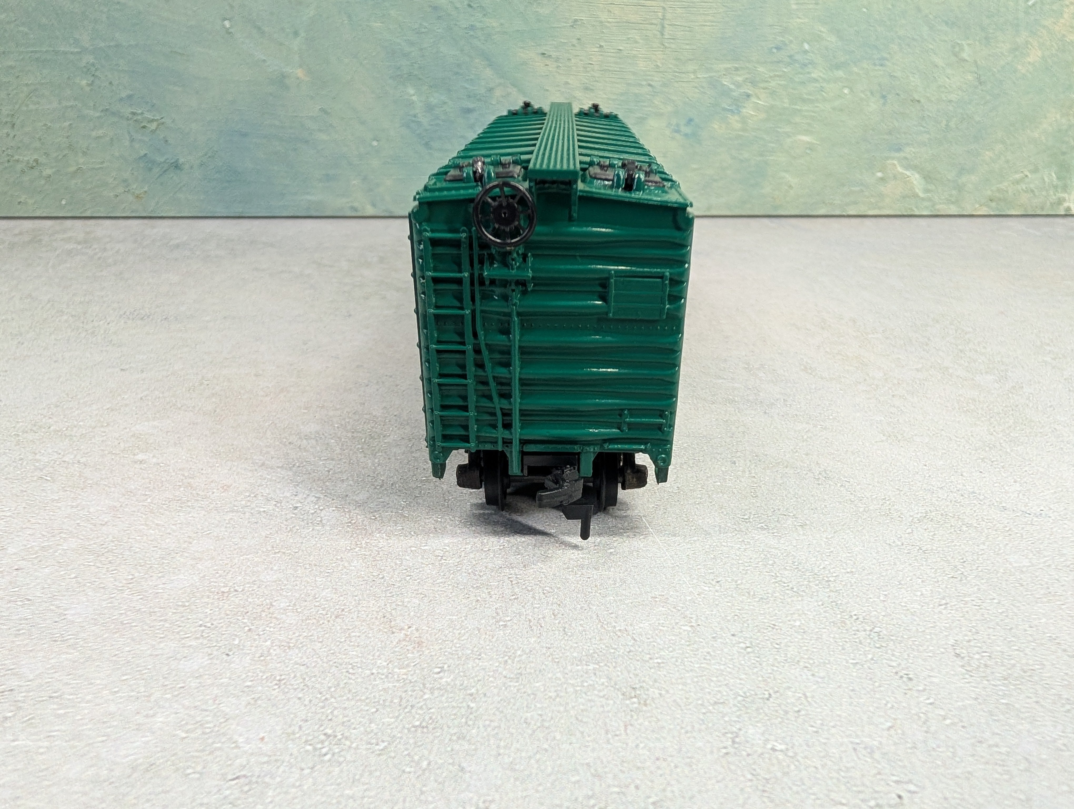 USED Athearn HO Scale 40' Box Car Railway Express Agency REX #6101