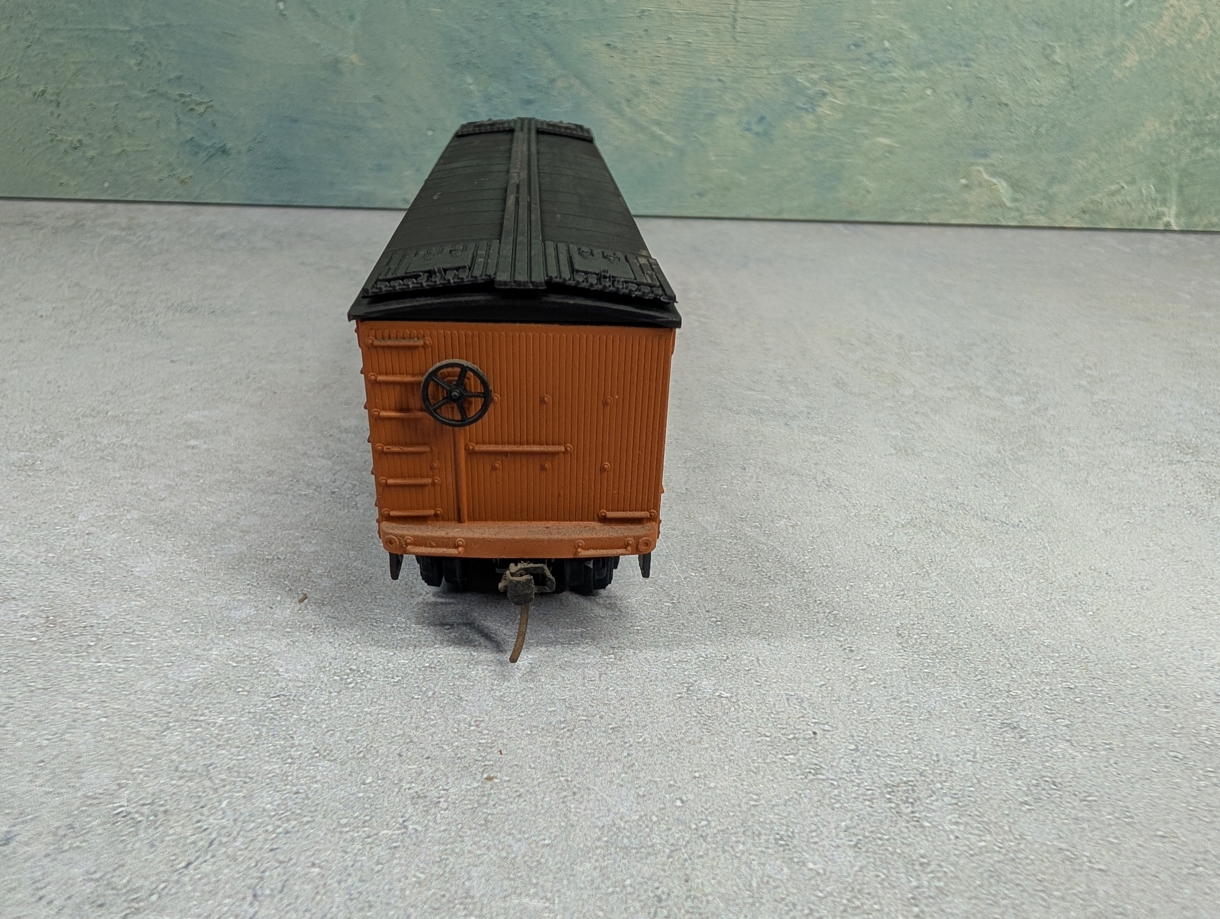 USED Roundhouse HO Scale 50' Express Reefer Dairymen's League Milk GARE #756