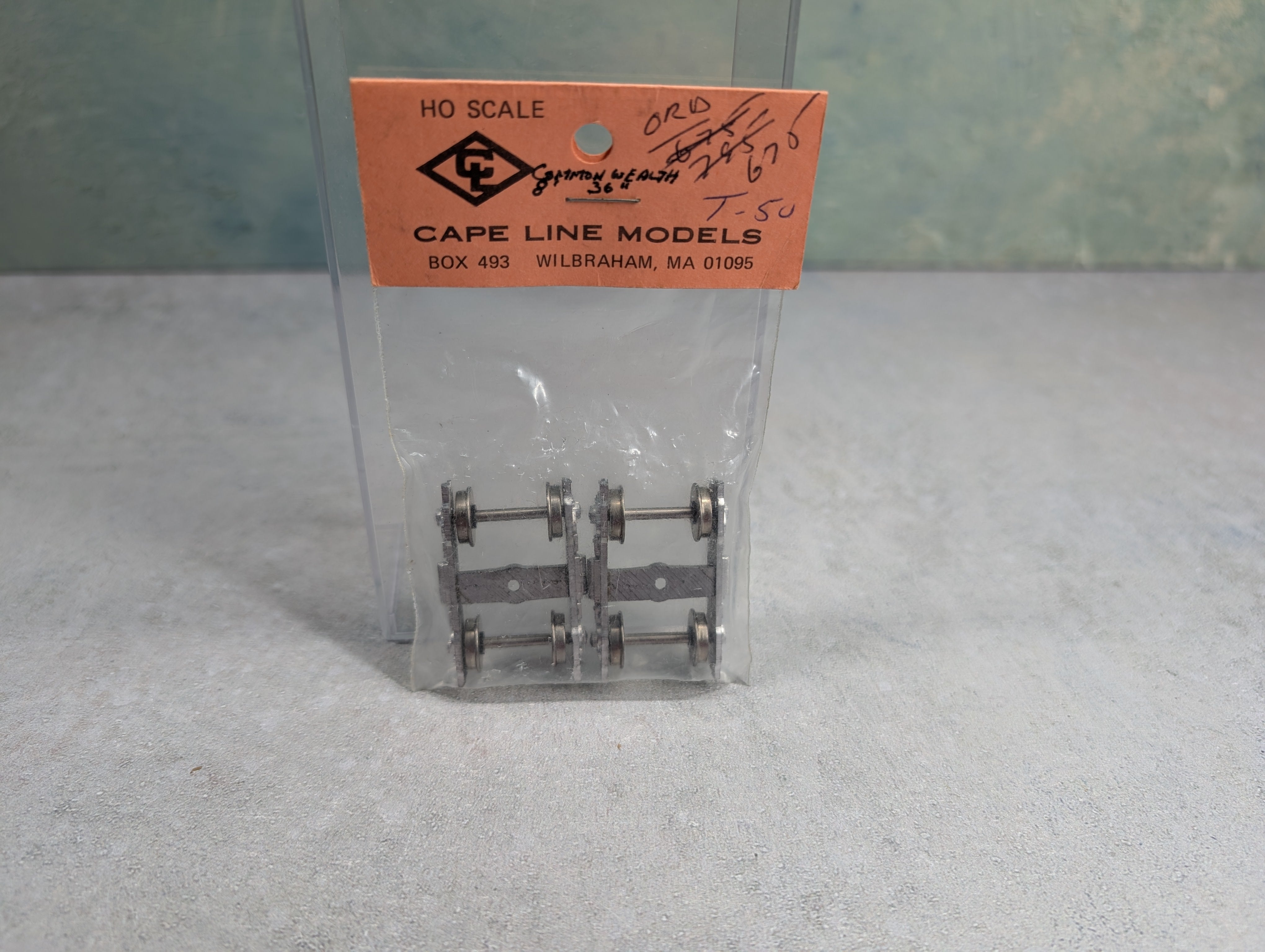 USED Cape Line Models T-50 HO Scale 36" Metal Trucks Commonwealth