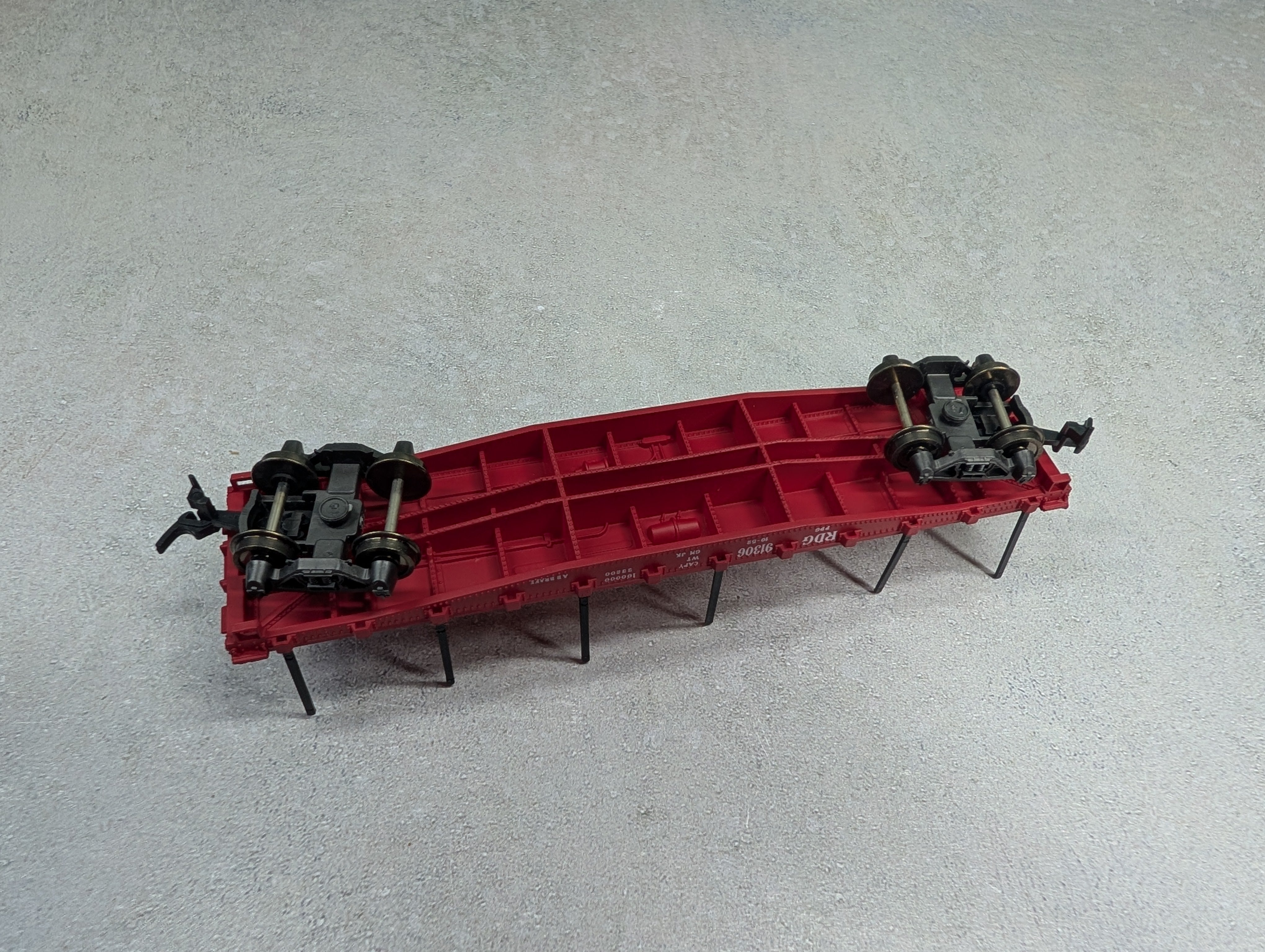 USED HO Scale Stake Flat Car Reading RDG #91306