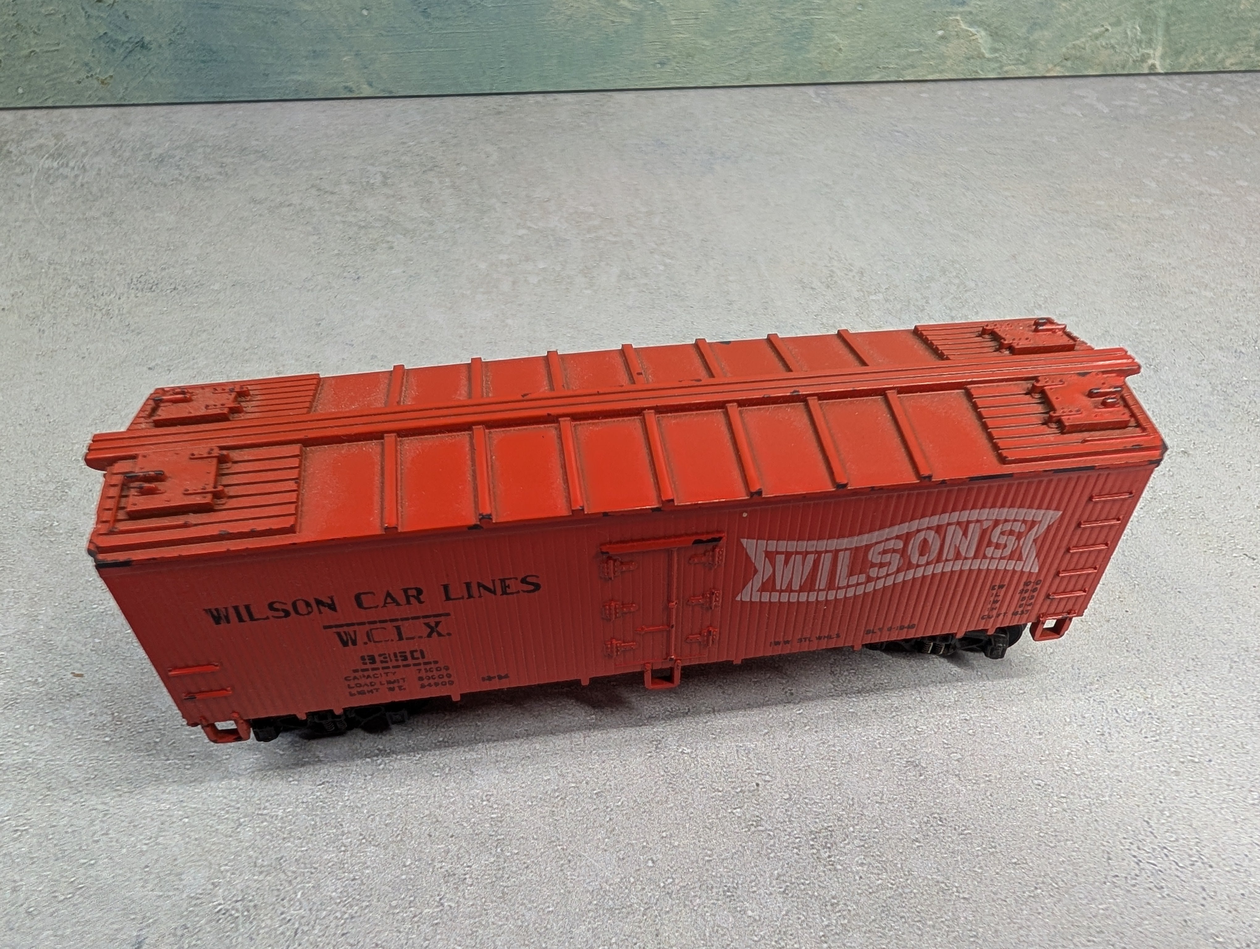 USED Varney HO Scale Wooden Box Car Wilson's WCLX #9350