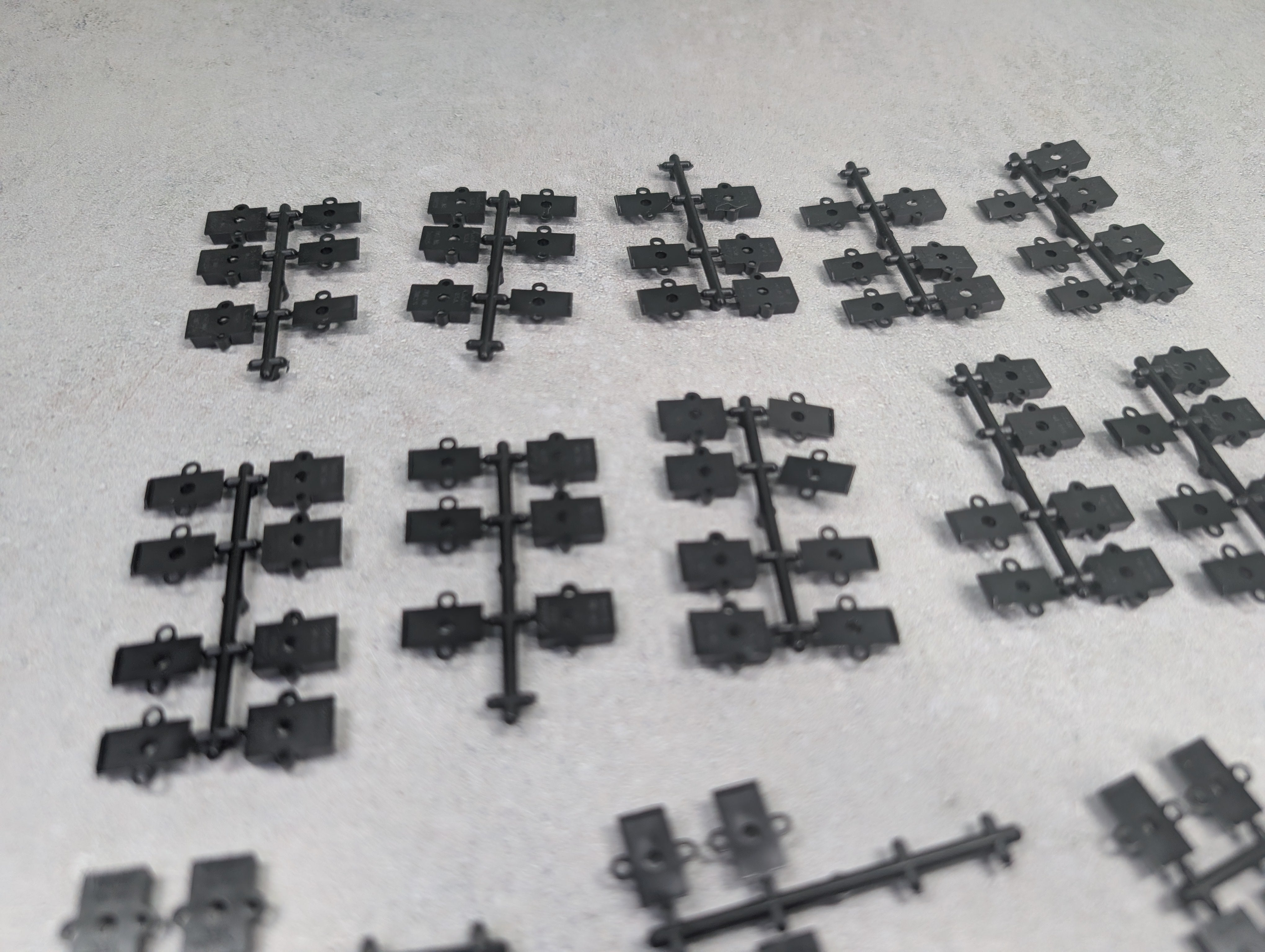 USED Kadee HO Scale Large Lot of Coupler Gearboxes & Lids