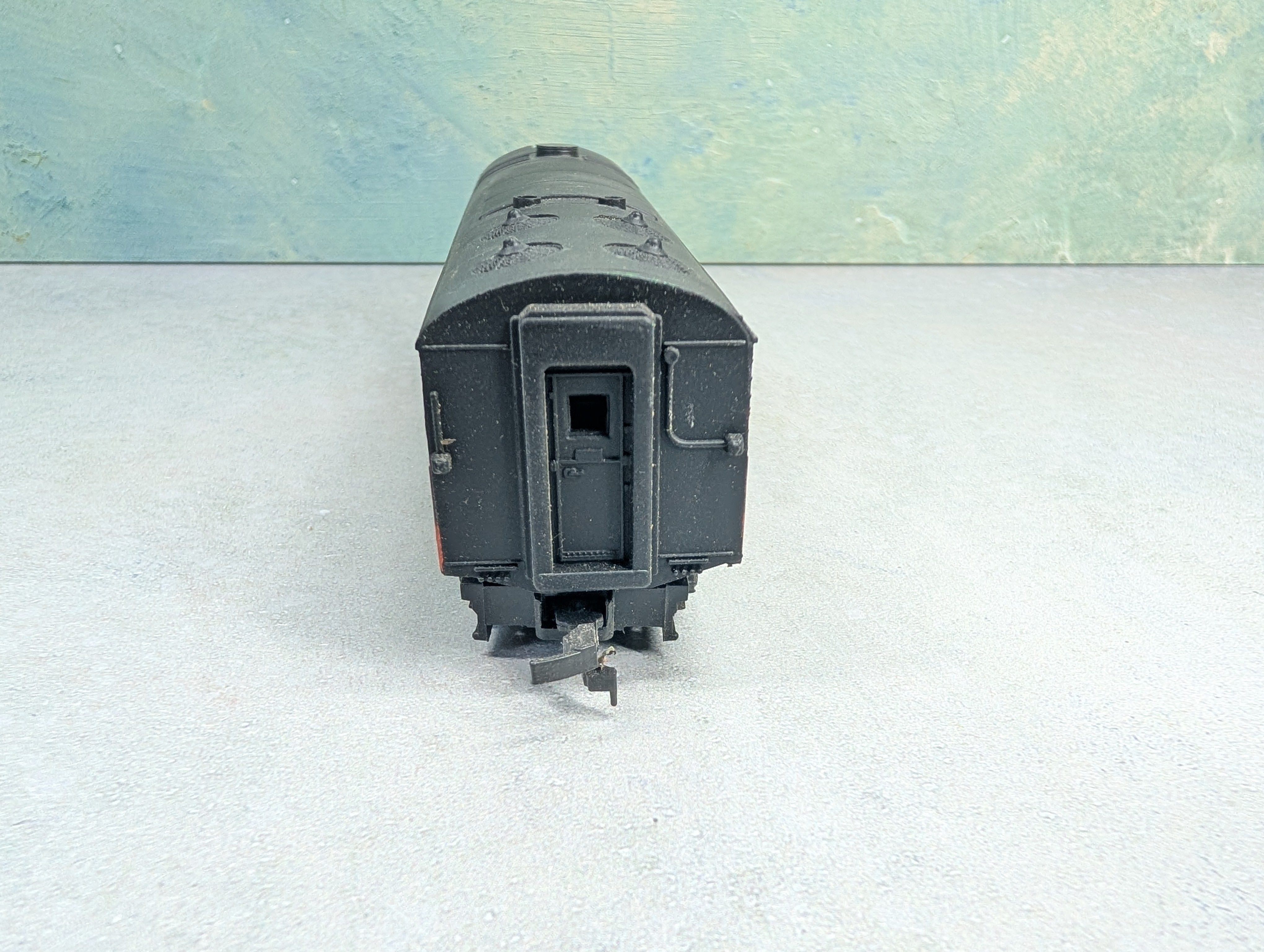 USED AHM HO Scale FM C-Liner Diesel Locomotive Milwaukee Road #23A Unpowered