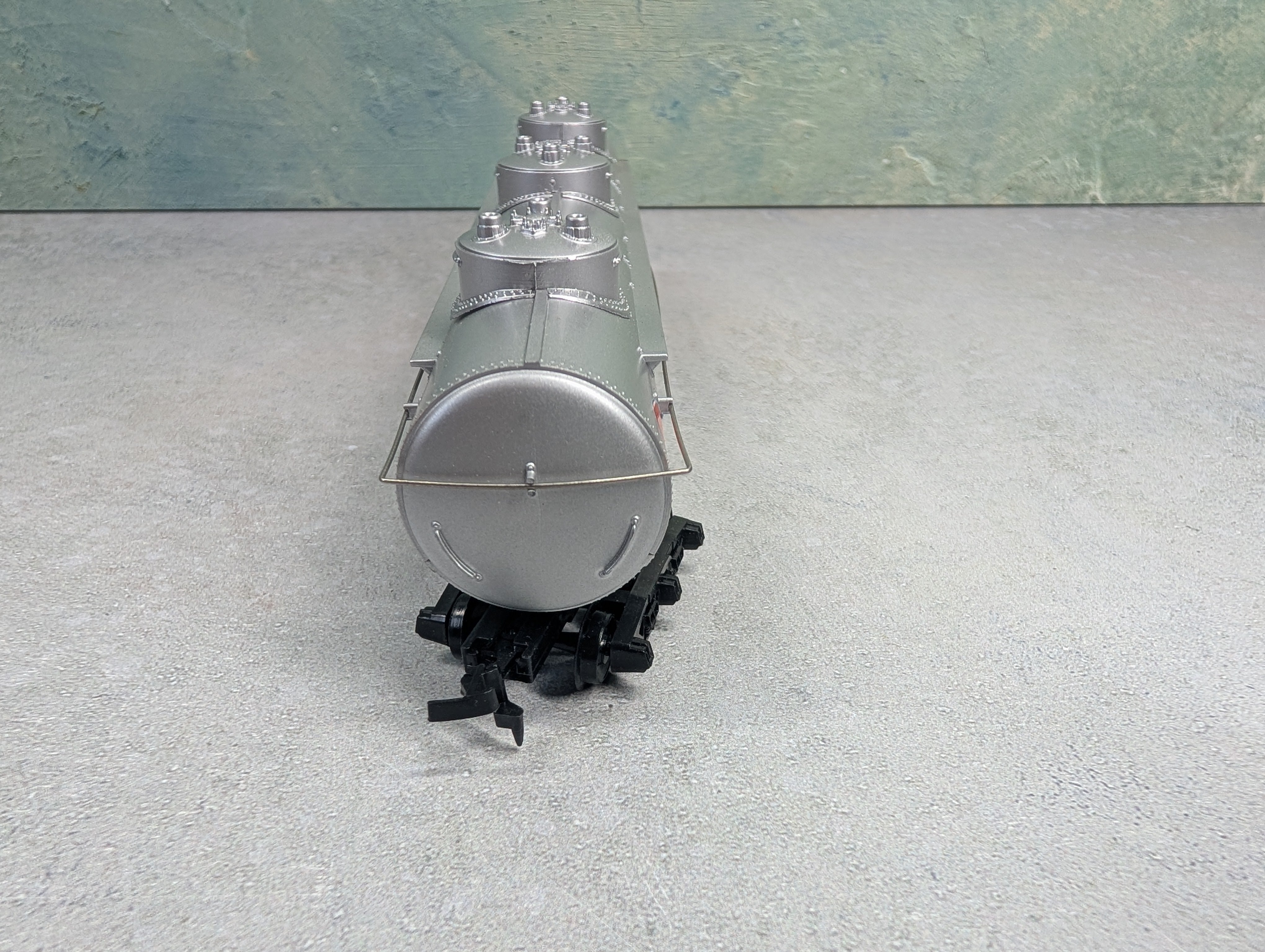 USED Tyco HO Scale Large Triple Dome Tank Car Gulf OSKX #829