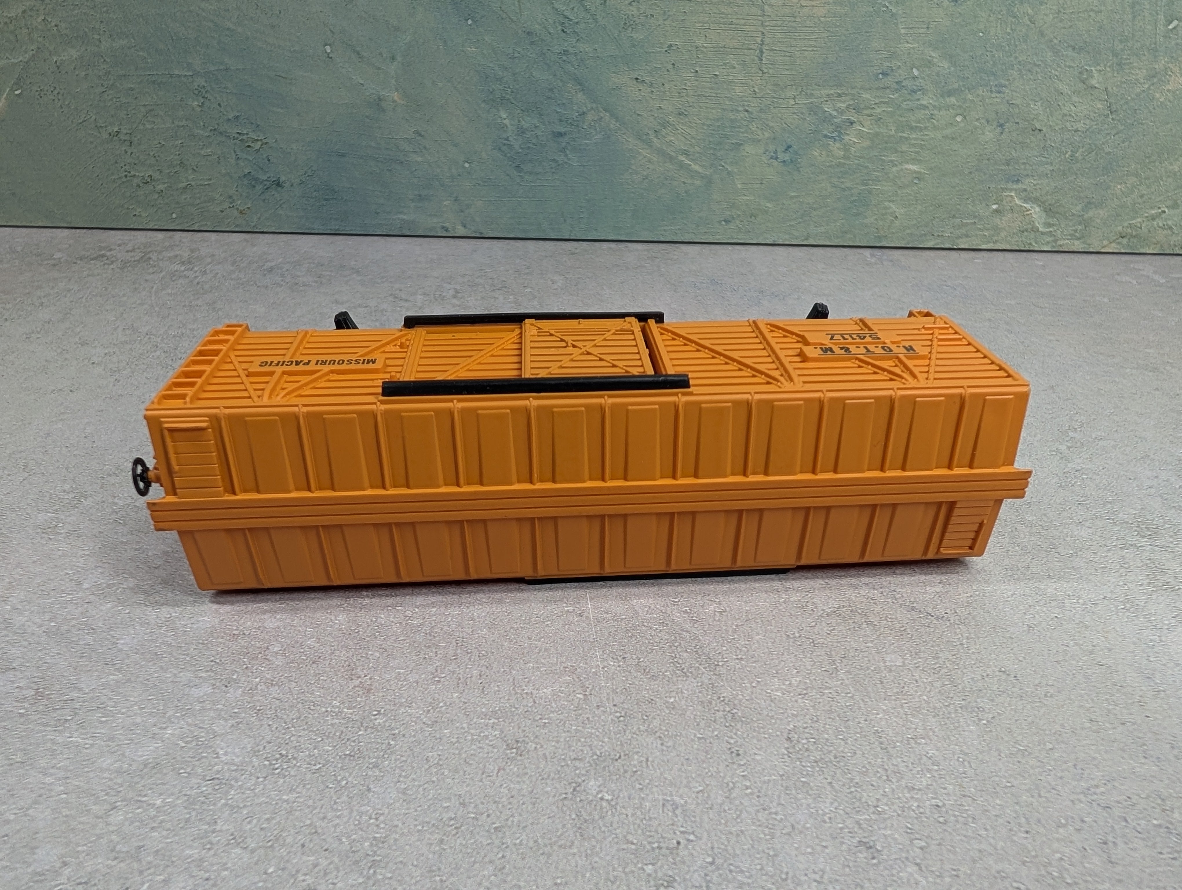 USED Tyco HO Scale 40' Cattle Stock Car Missouri Pacific NOT&M #54117