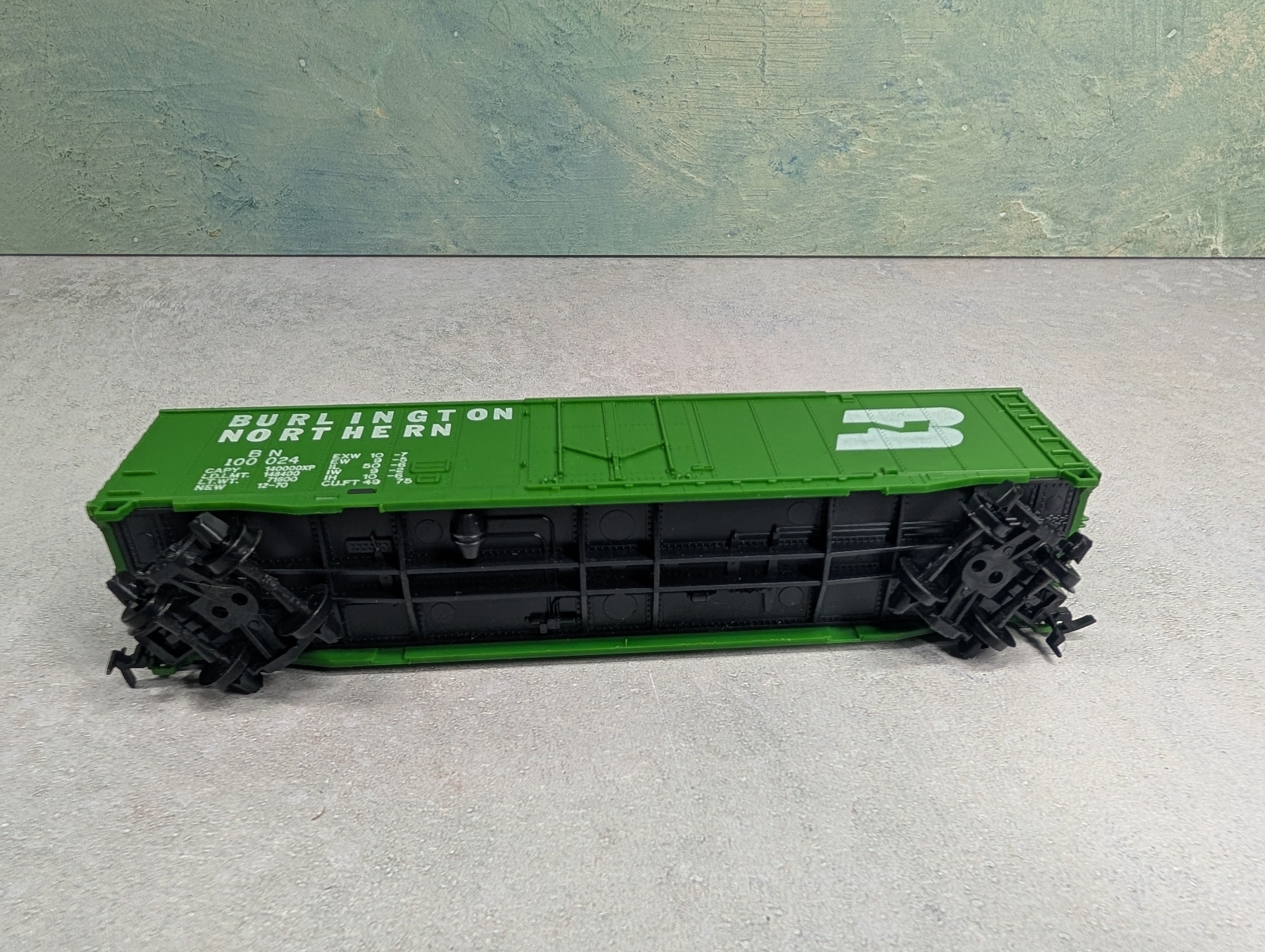 USED Tyco HO Scale 50' Box Car Burlington Northern BN #100024