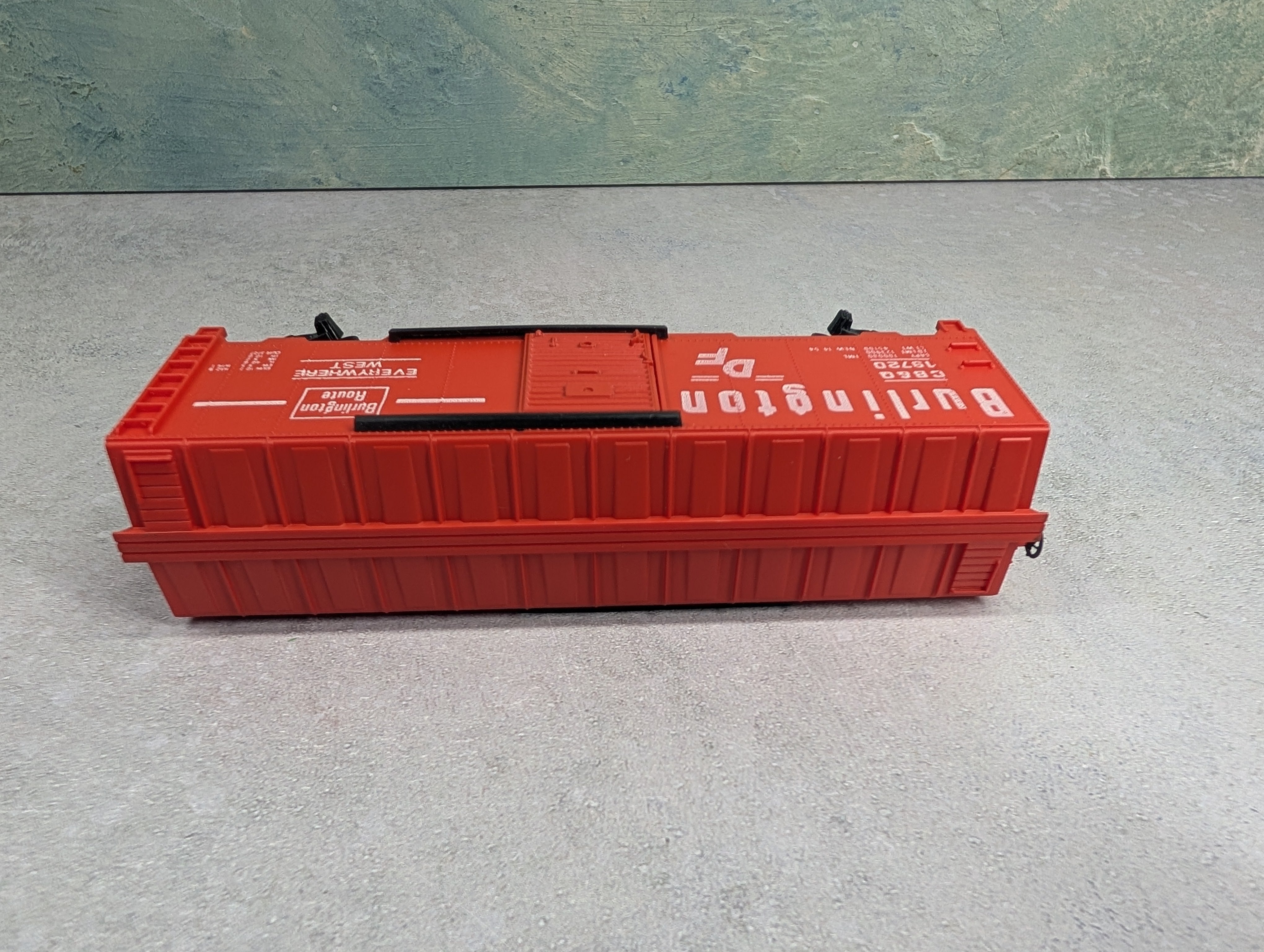 USED Tyco HO Scale 40' Box Car Burlington CB&Q #19720