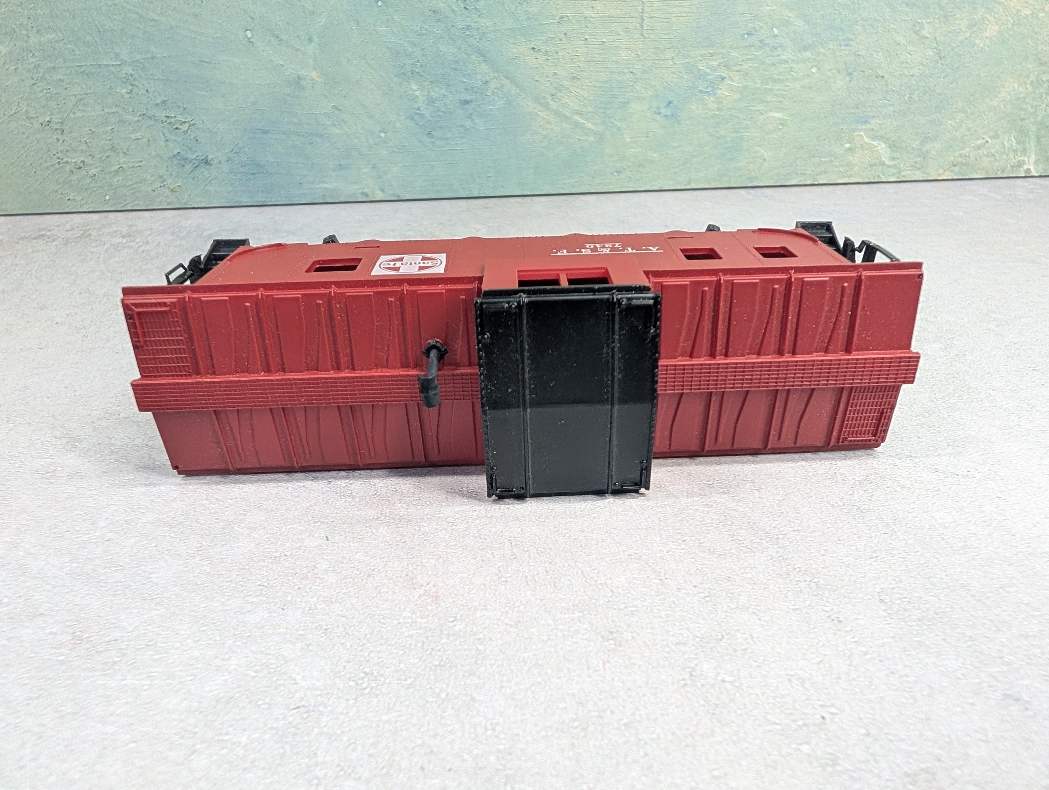 USED Tyco HO Scale Caboose Santa Fe ATSF #7240