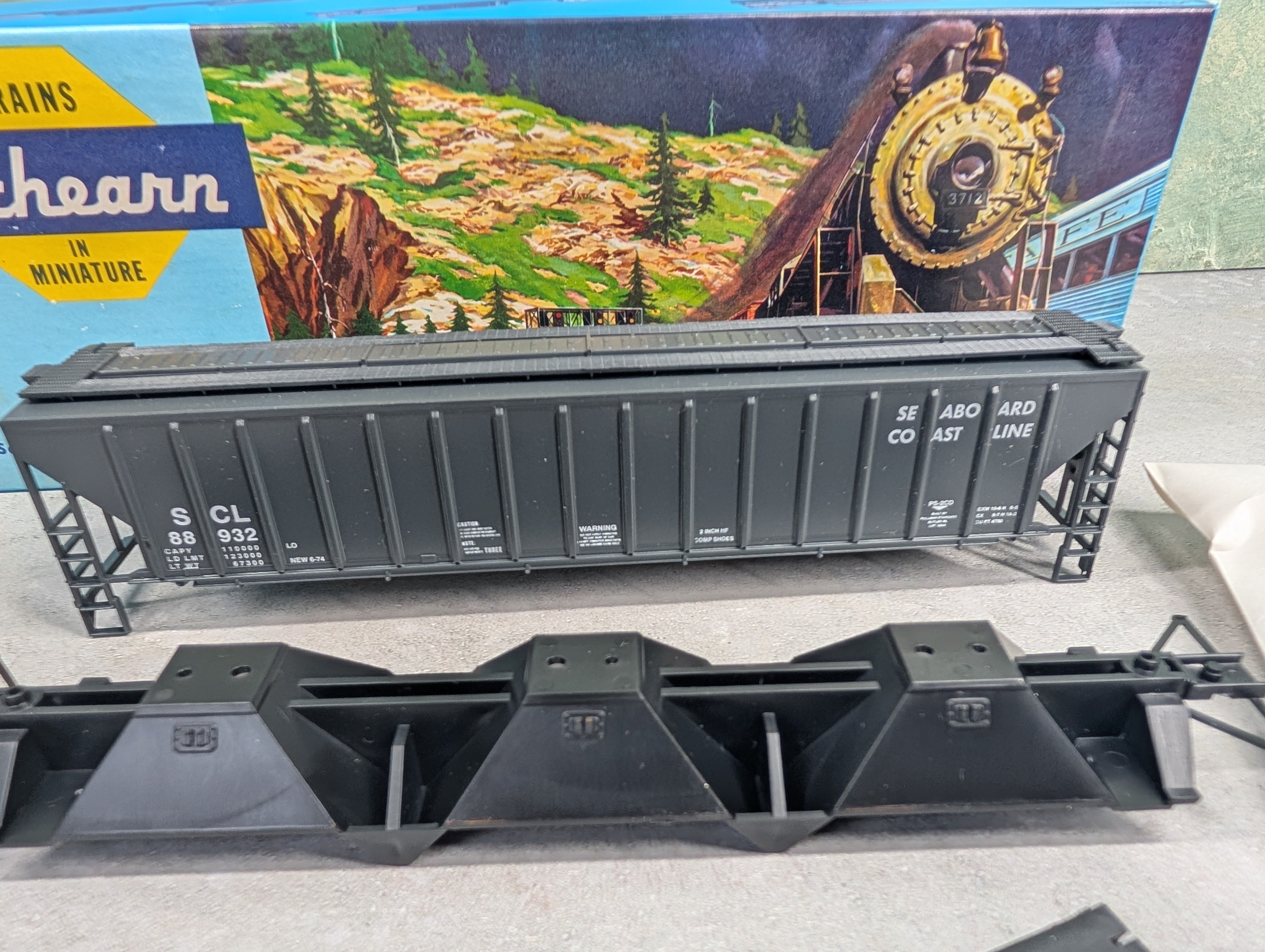 USED Athearn 2235 HO Scale 54' PS Ribside Hopper Seaboard Coast Line SCL #88932 Bev-Bel KIT