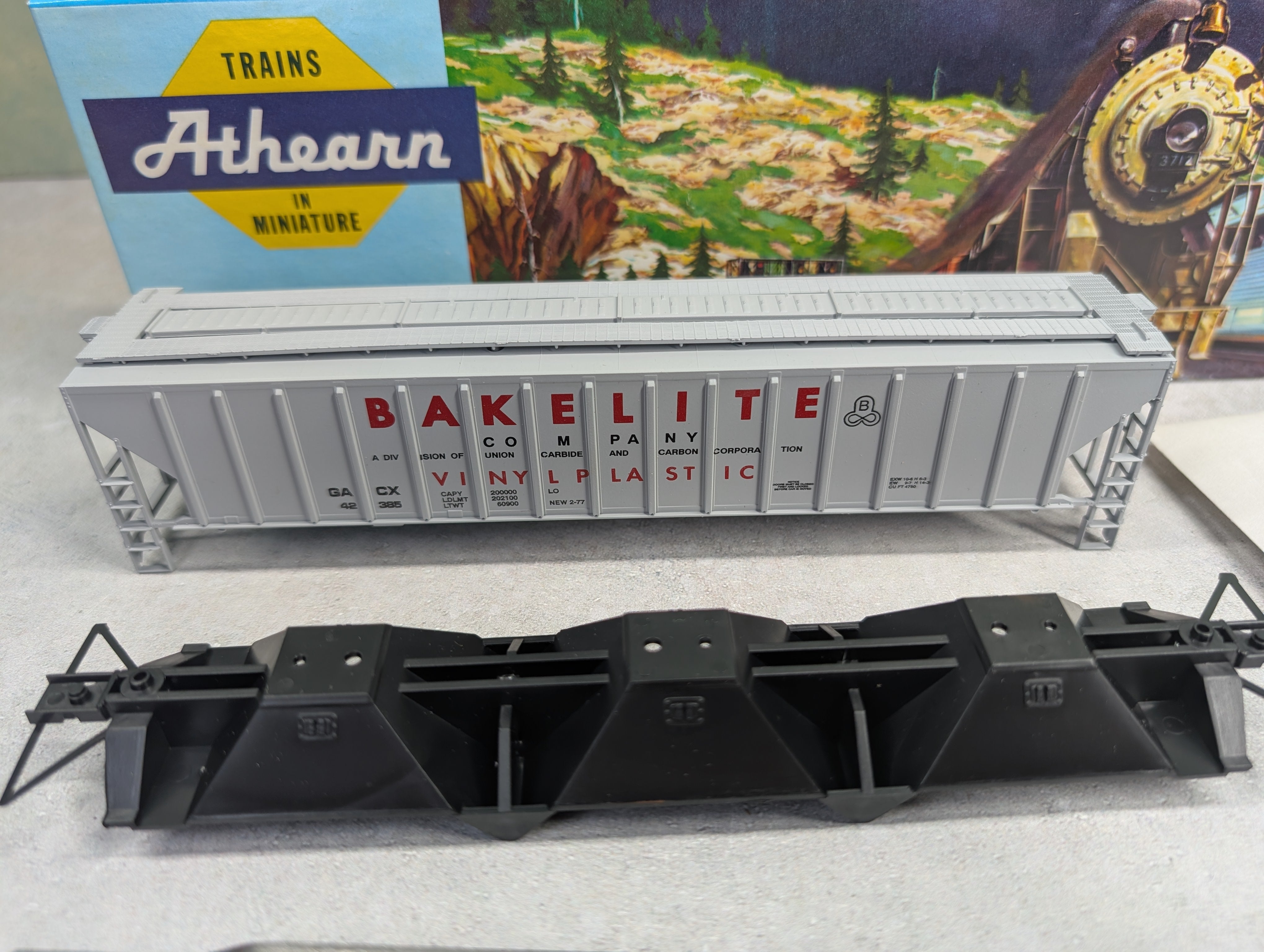 USED Athearn #1402-1 HO Scale 54' PS Ribside Hopper Bakelite GACX #42385 Bev-Bel KIT