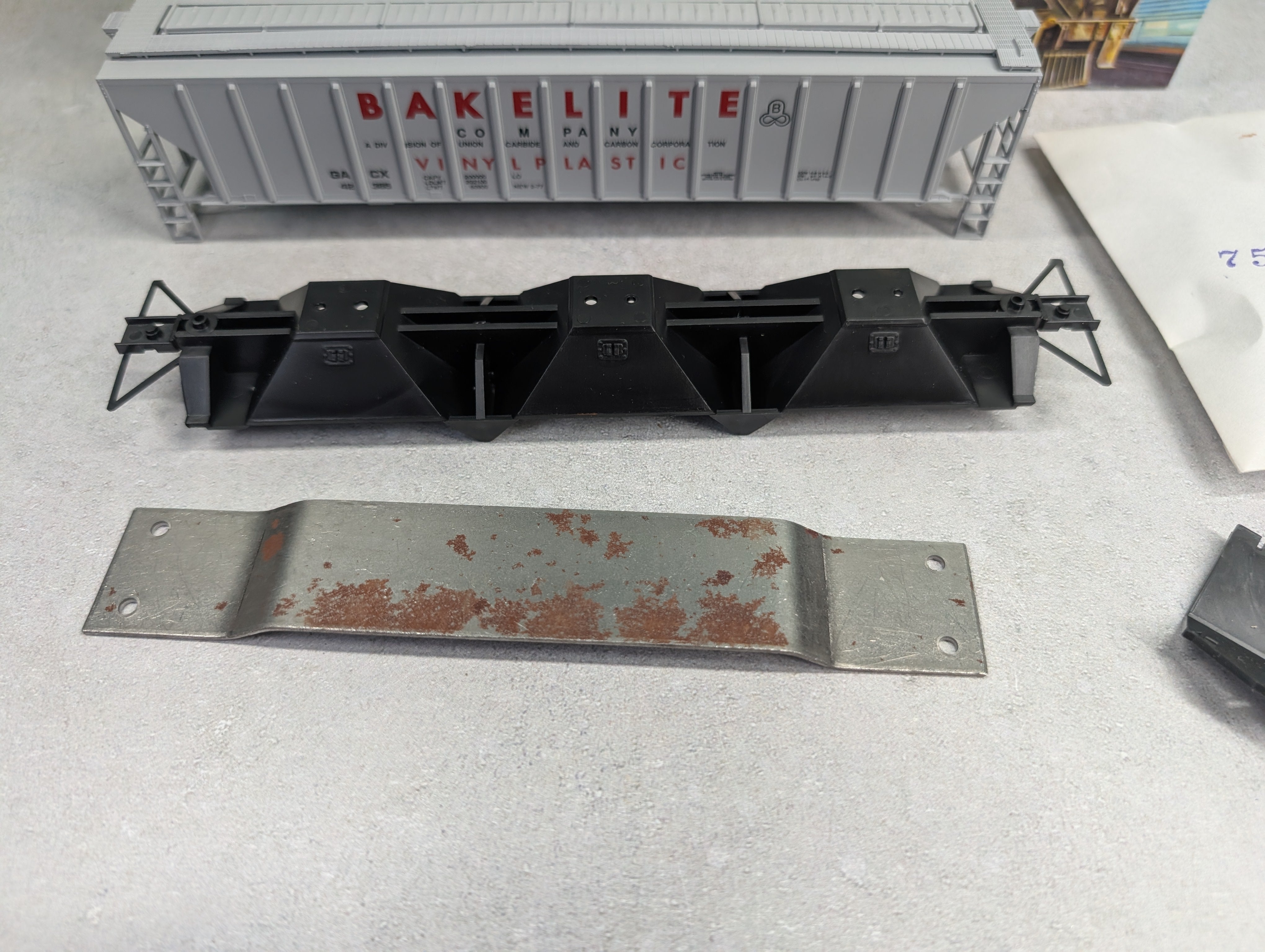 USED Athearn #1402-1 HO Scale 54' PS Ribside Hopper Bakelite GACX #42385 Bev-Bel KIT