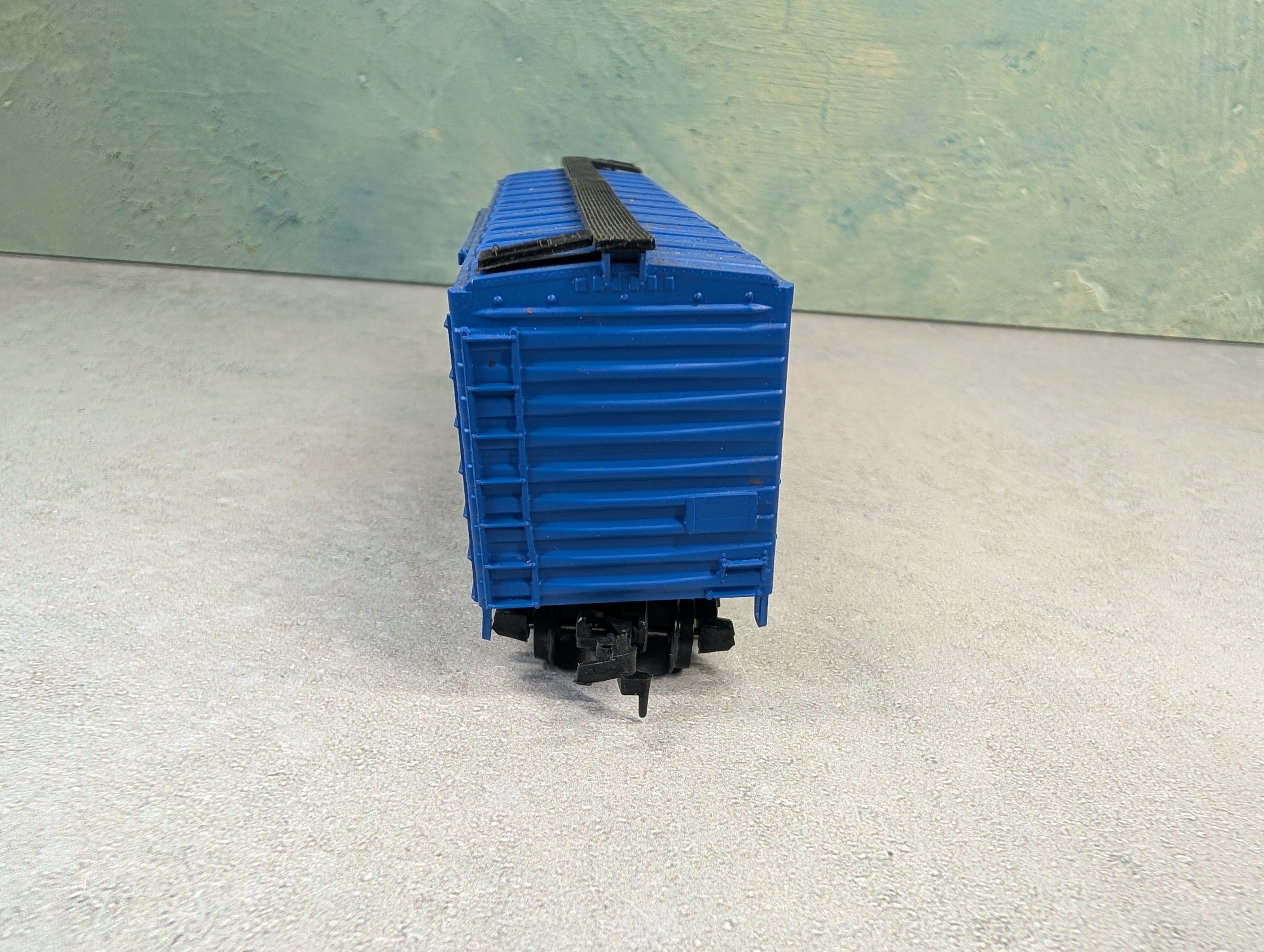 USED AHM HO Scale 40' Box Car Louisville & Nashville L&N #7424