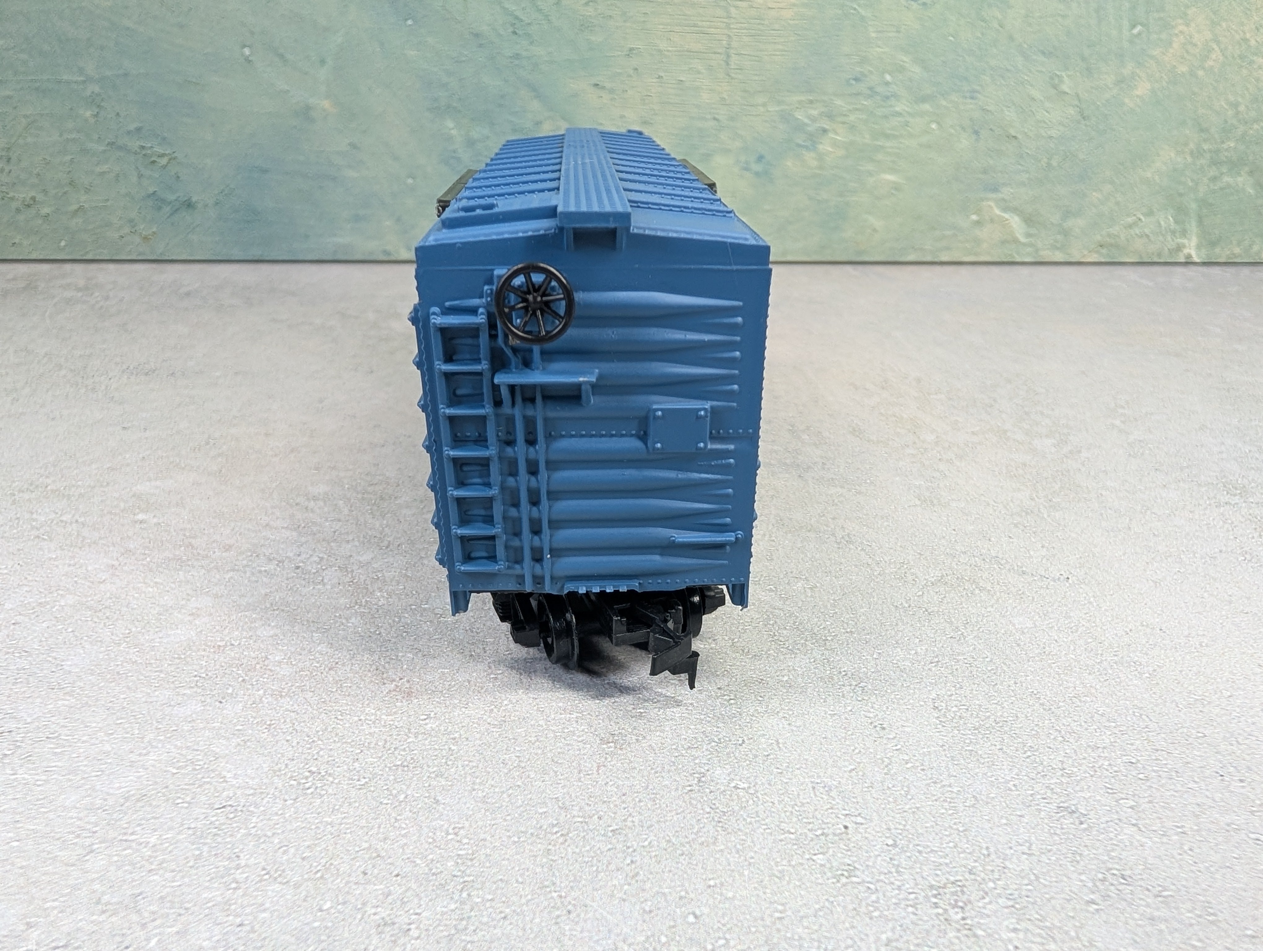 USED HO Scale 40' Box Car Boston and Maine BM #77711