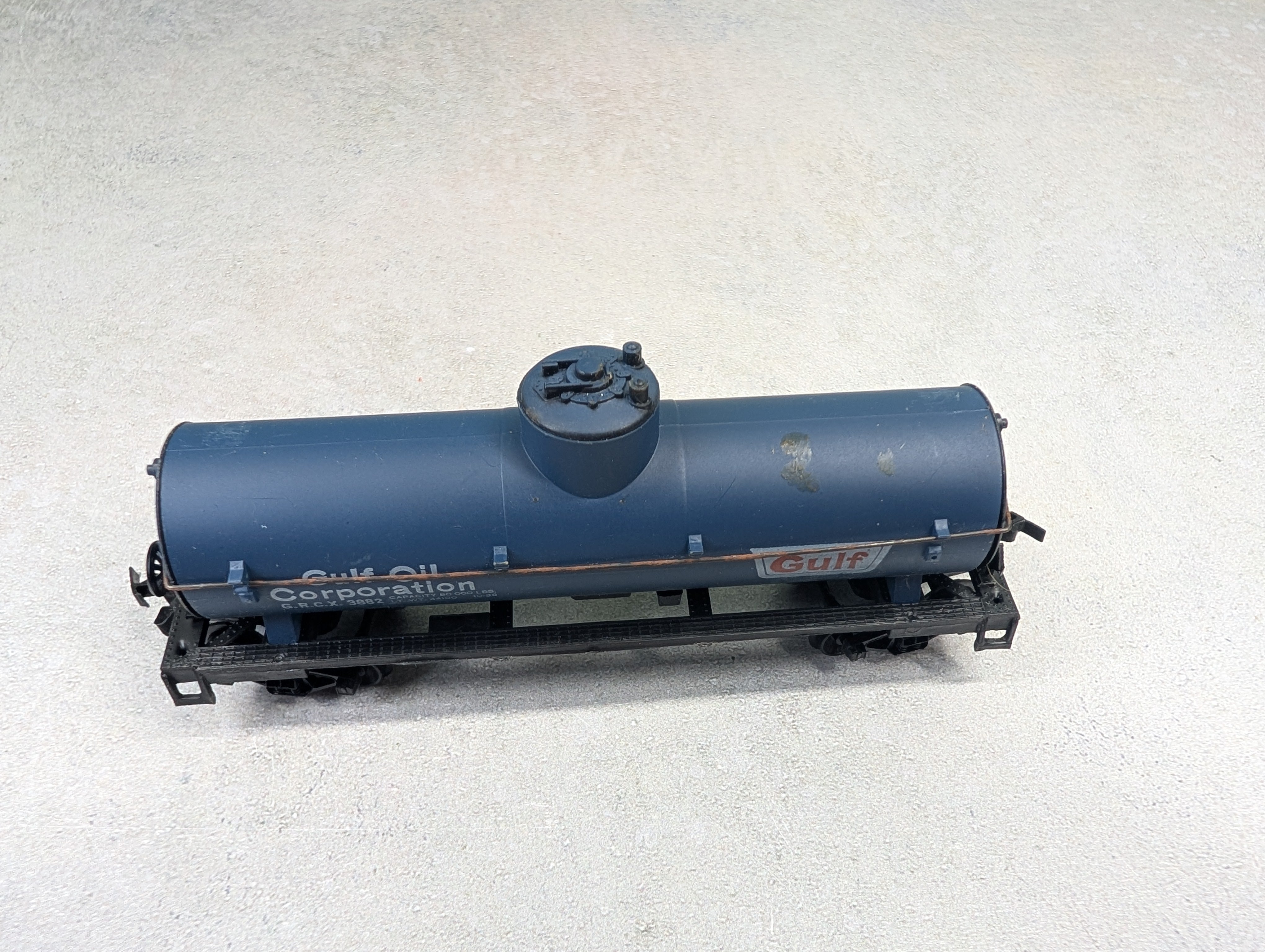 USED HO Scale Single Dome Tank Car Gulf GRCX #3882