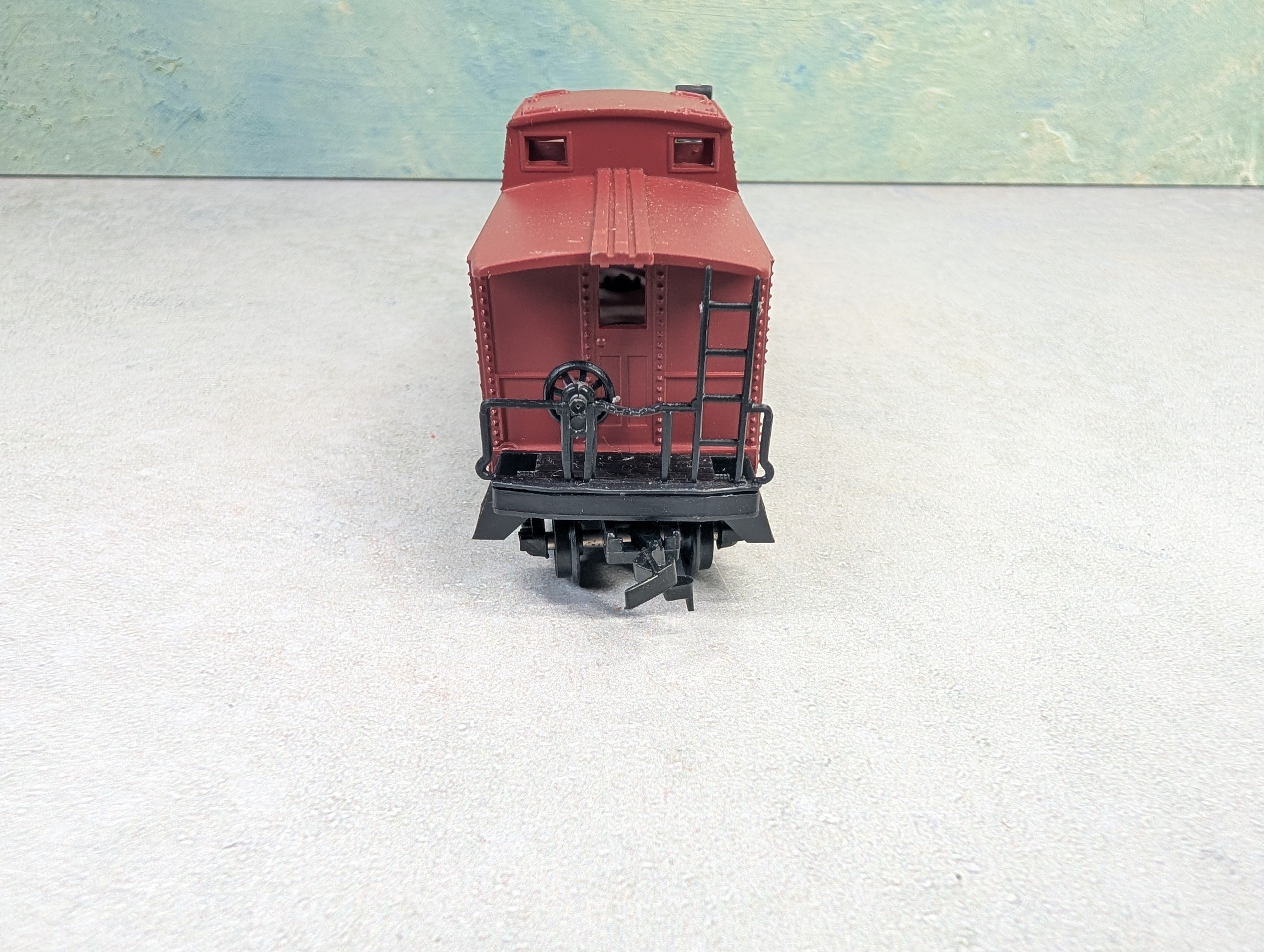 USED Life-Like HO Scale Caboose Chicago & North Western CNW #603
