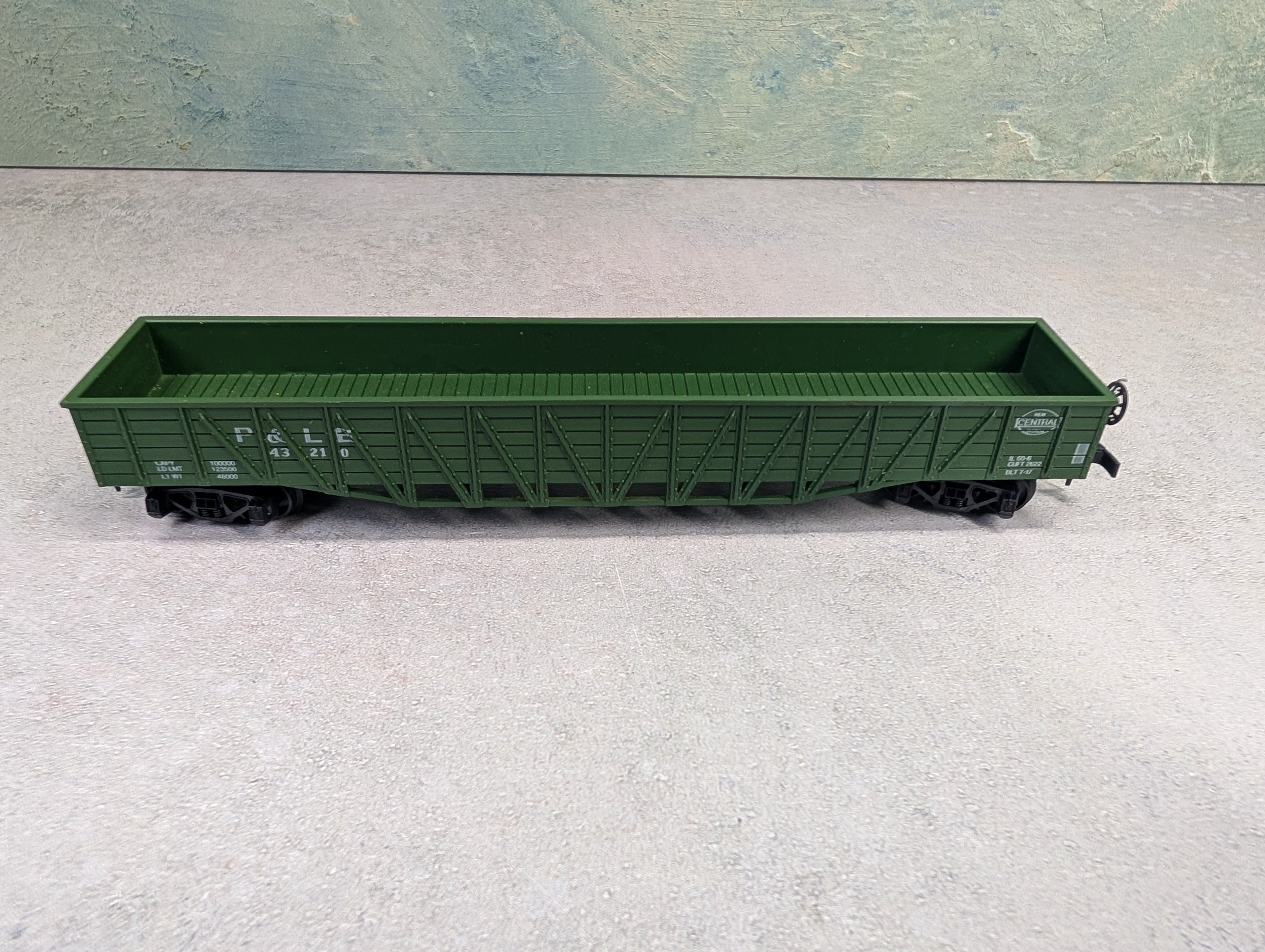 USED AHM HO Scale Gondola Pittsburgh and Lake Erie P&LE #43210