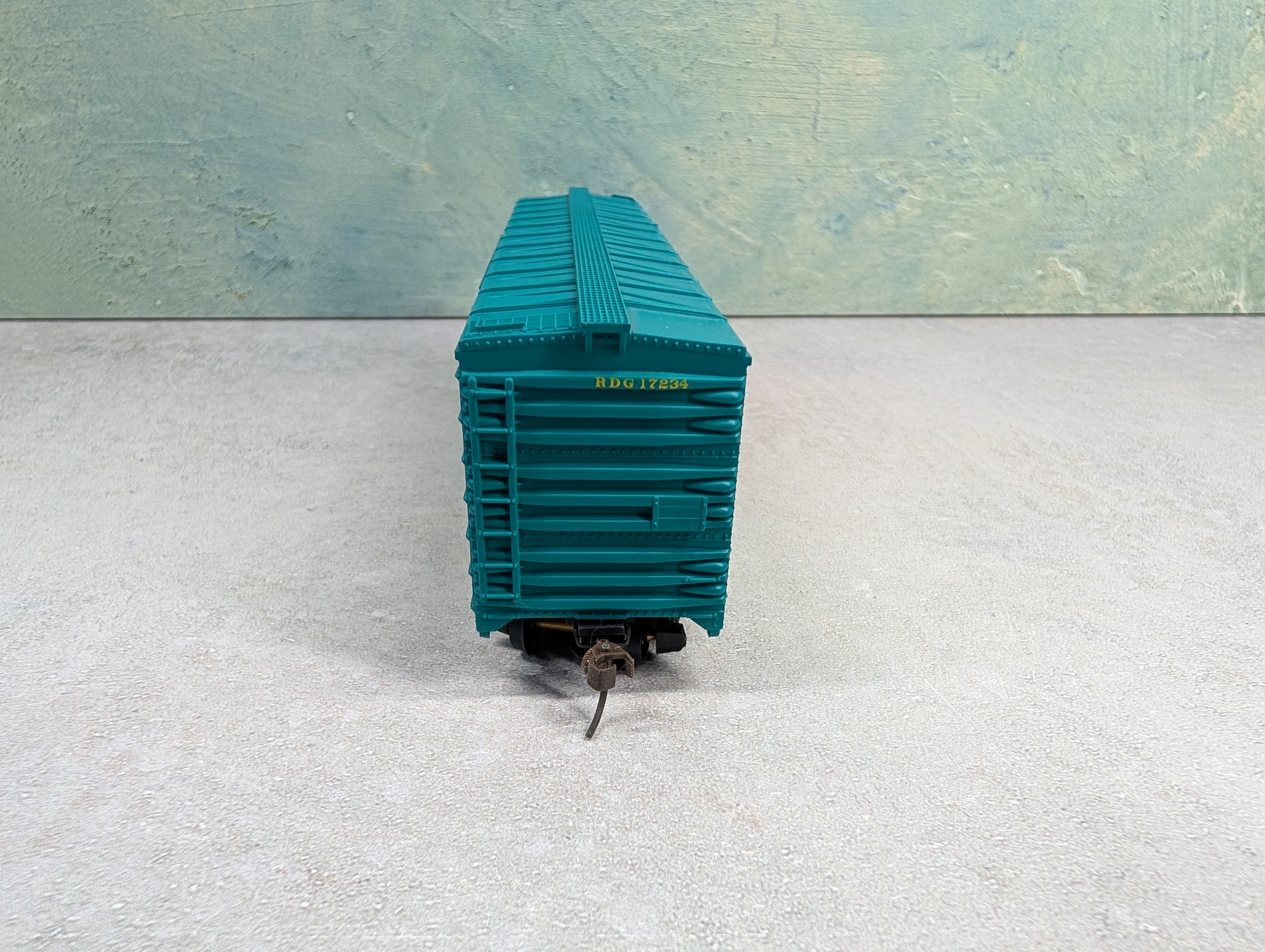 USED Mantua 755021 HO Scale 50' Plug Door Box Car Reading RDG #17234