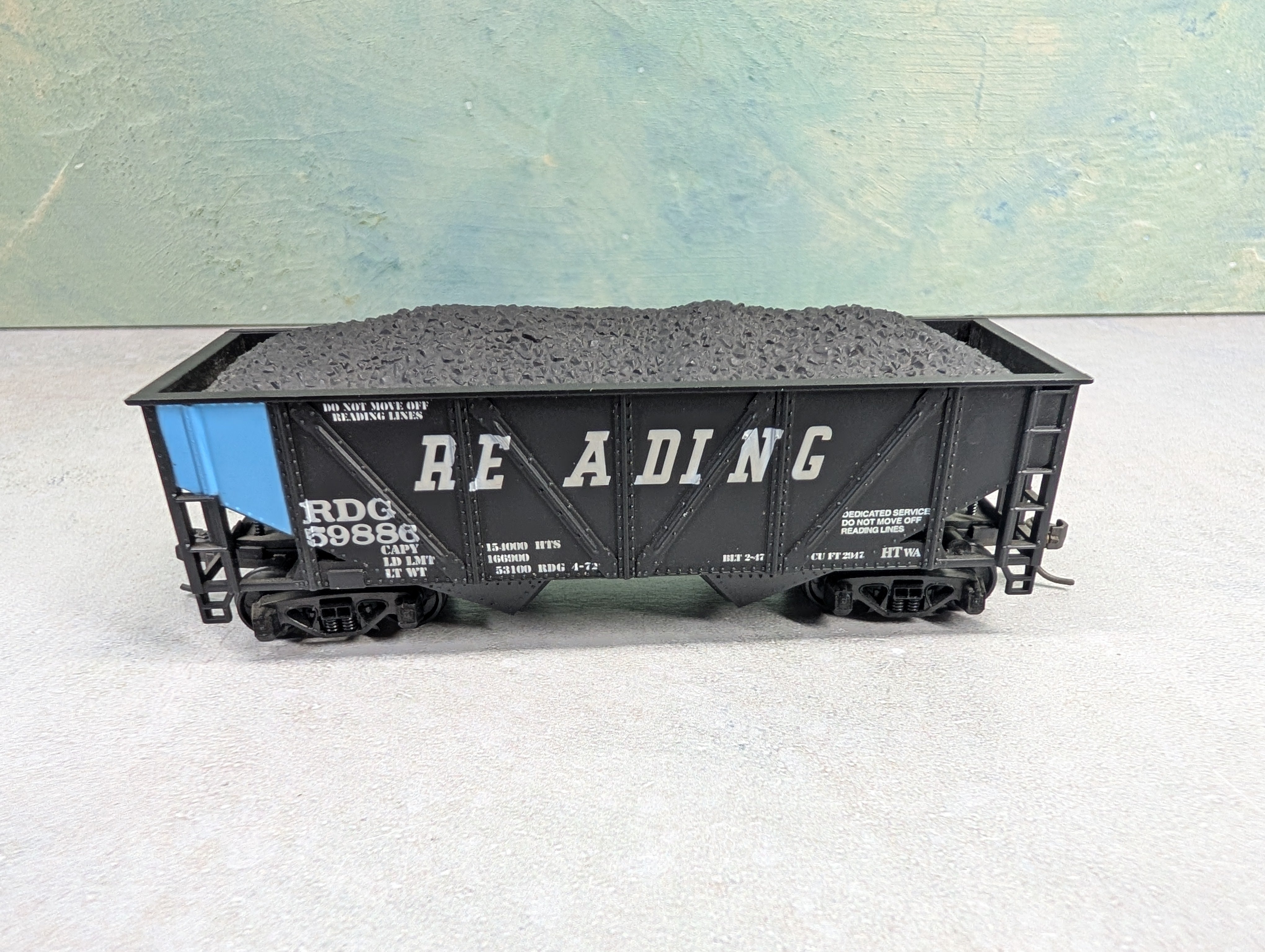 USED Mantua 729-521 HO Scale Heavy 32' Hopper Blue Panel Reading RDG #59886