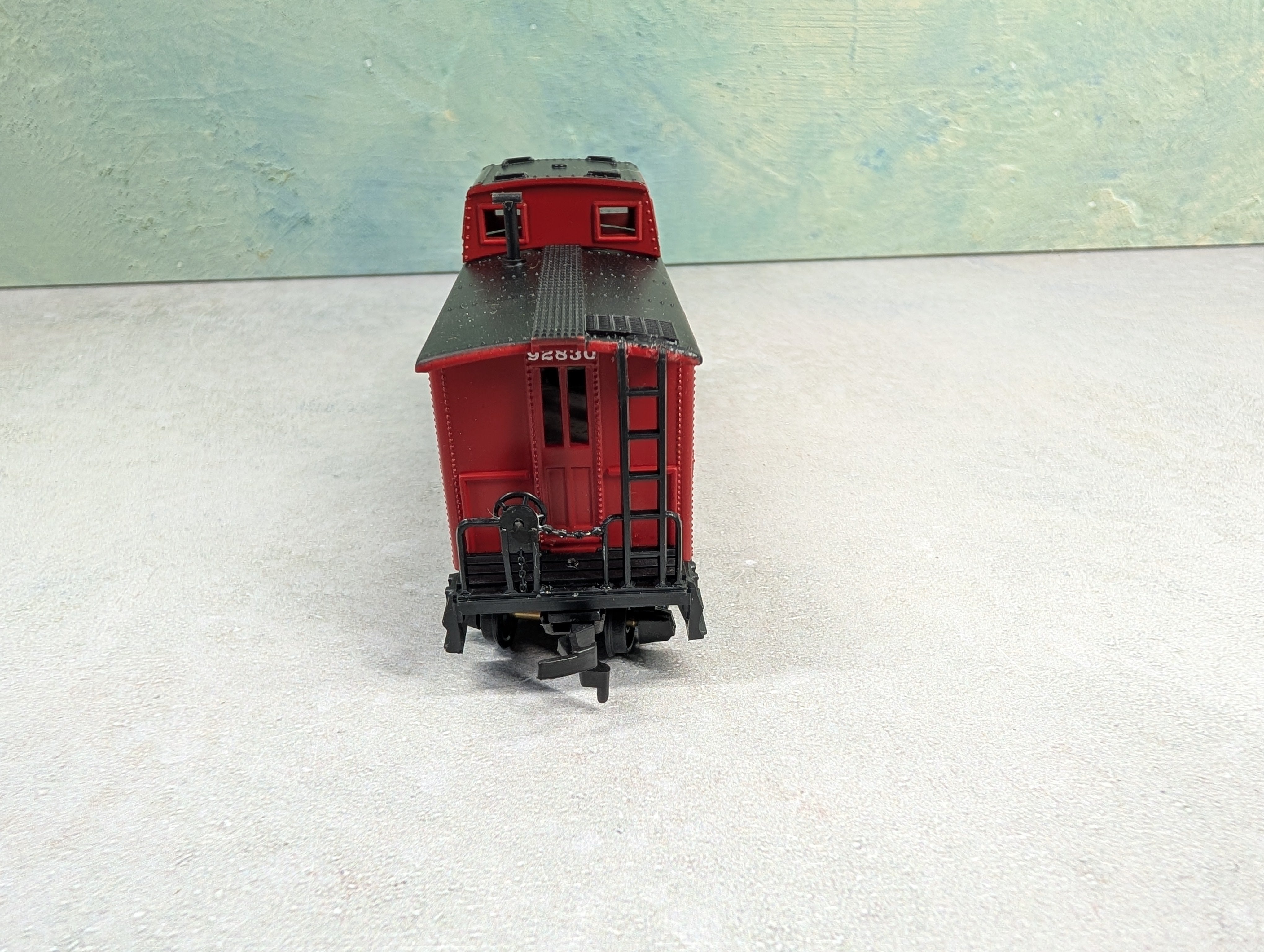 USED Mantua 726-621 HO Scale Heavy 36' Caboose Reading #92830