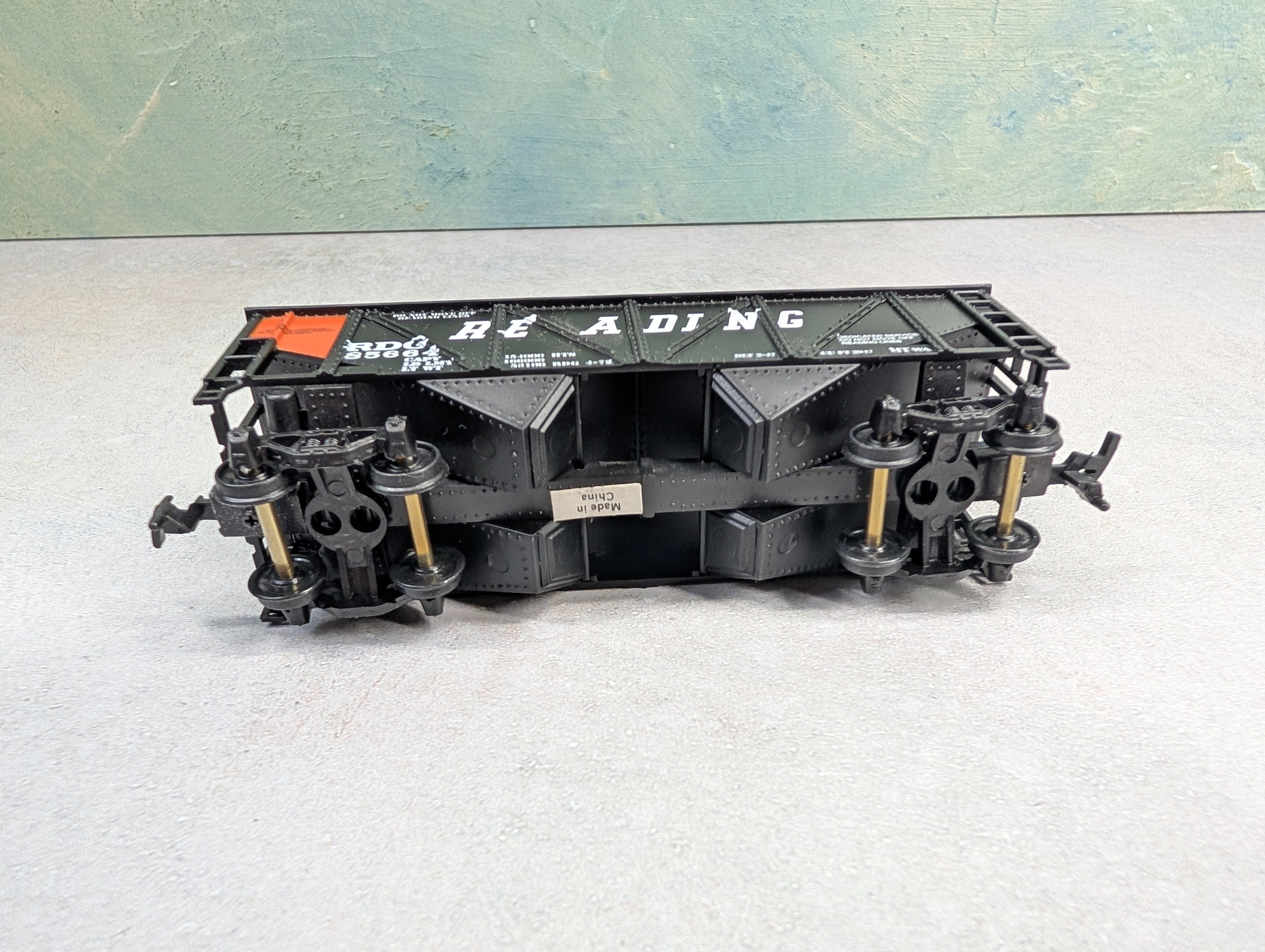 USED Mantua 729-621 HO Scale Heavy 32' Hopper Reading RDG #85664