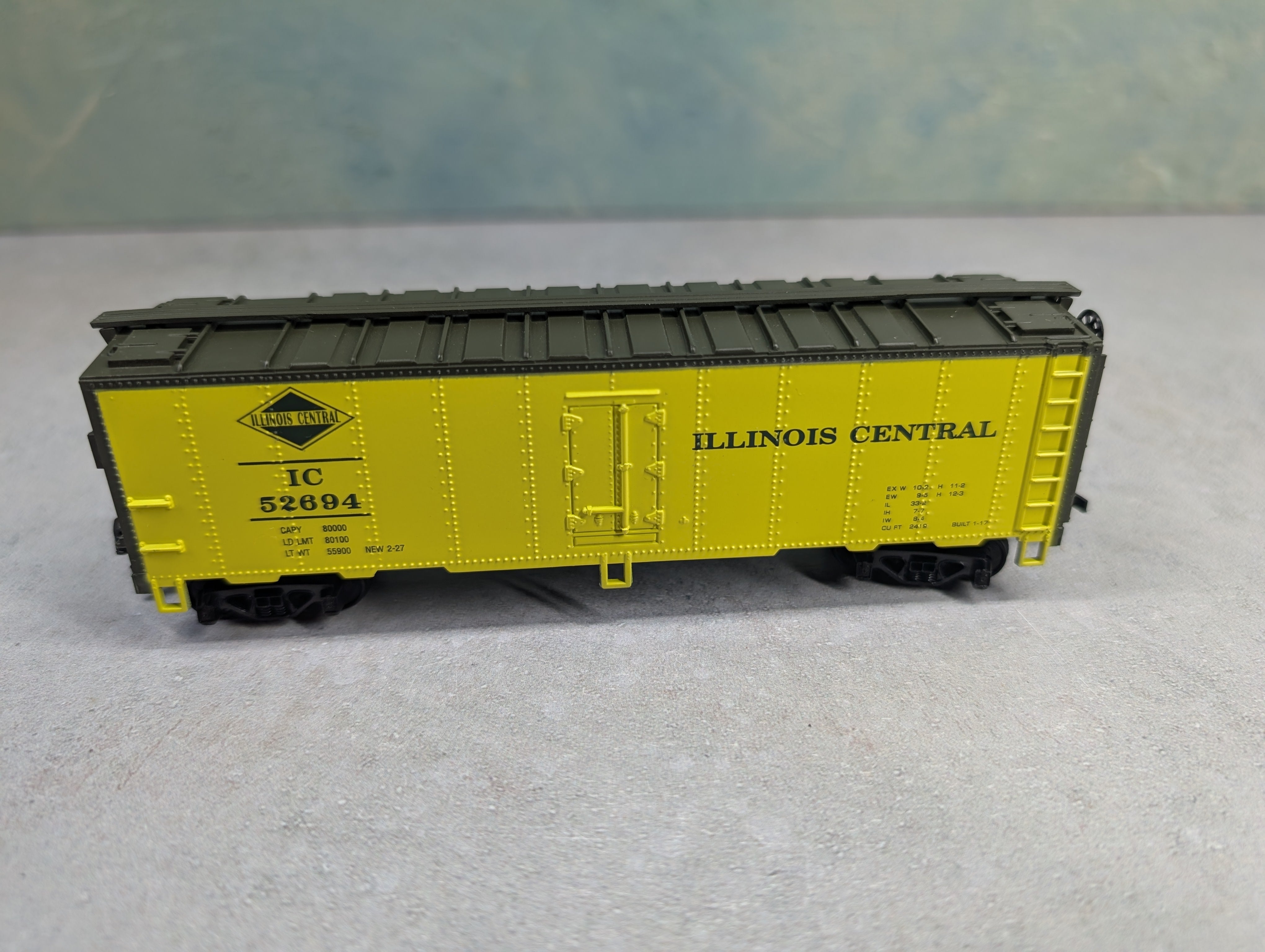 USED Mantua 733-510 HO Scale Heavy 40' Steel Box Car Illinois Central IC #52694
